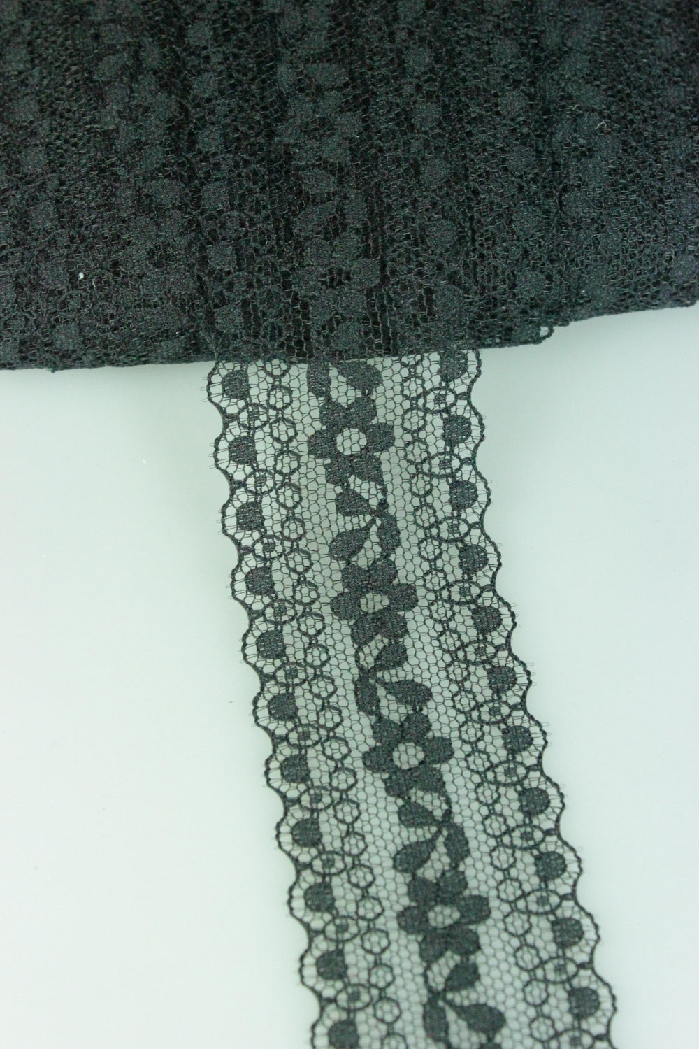 Dantela Neagra, 3.70cm