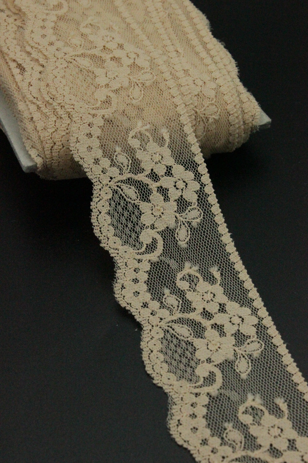 Dantela Usor Elastica, 45mm, Bej