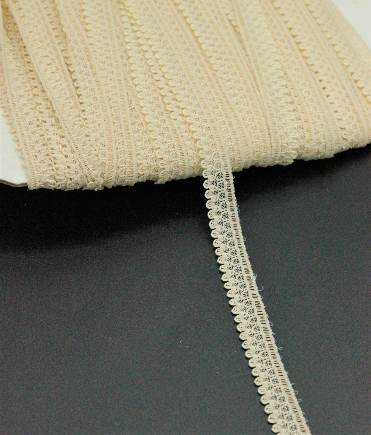 Dantela Usor Elastica Subtire, Bej, 10mm