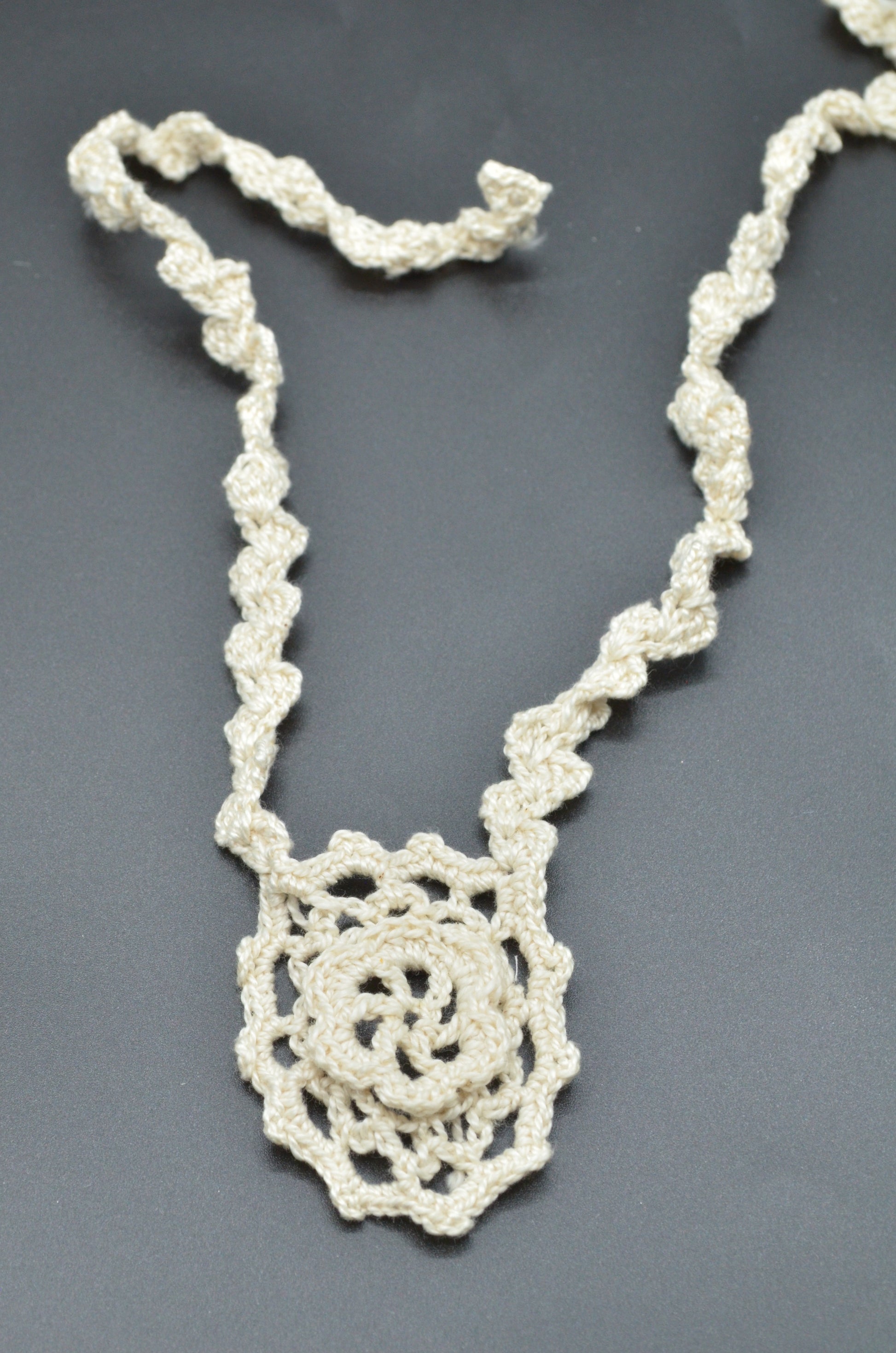 Aplicatie Guler Macrame De Bumbac 27cm lungime, Bej
