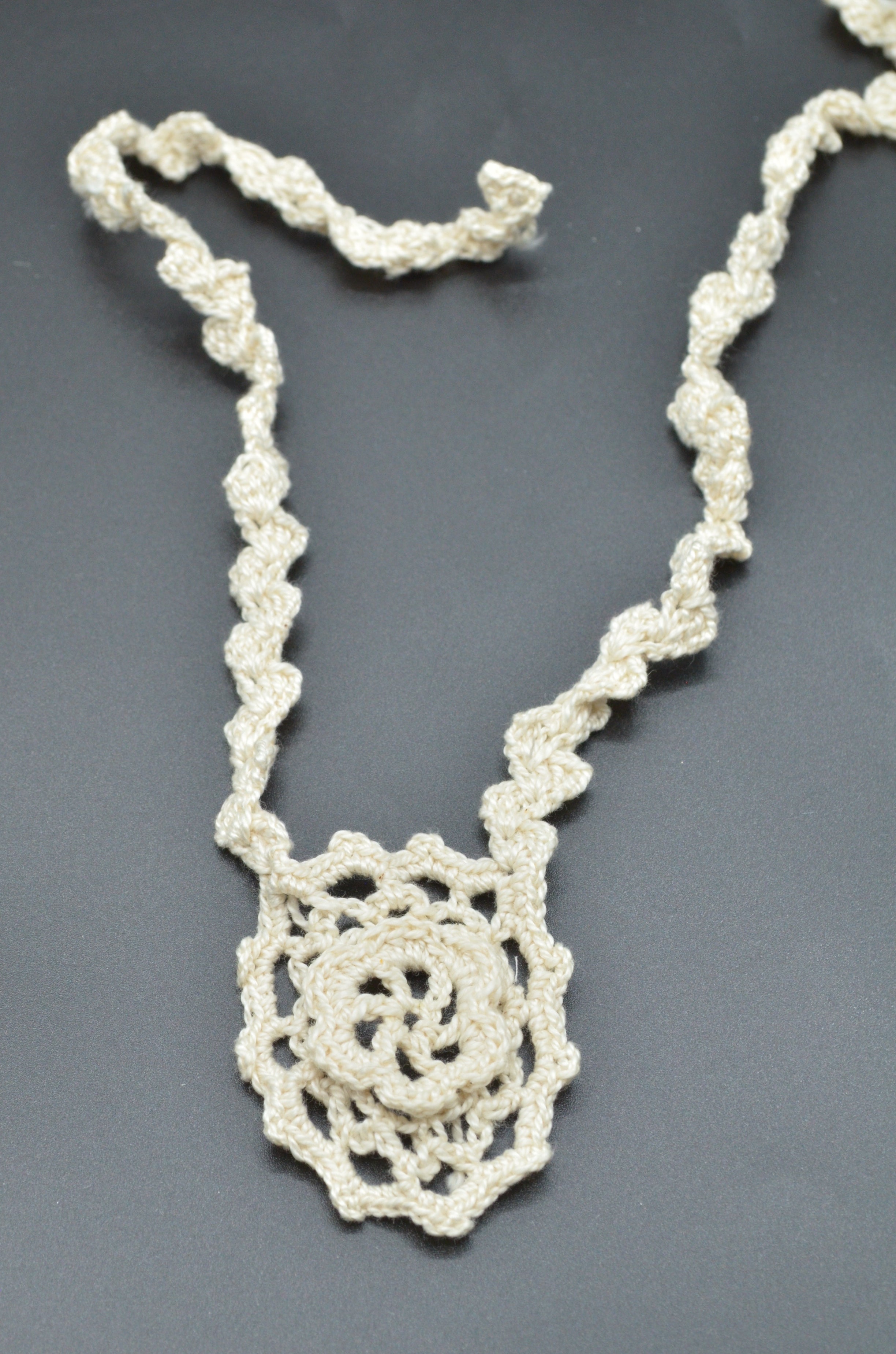 Aplicatie Guler Macrame De Bumbac 27cm lungime, Bej
