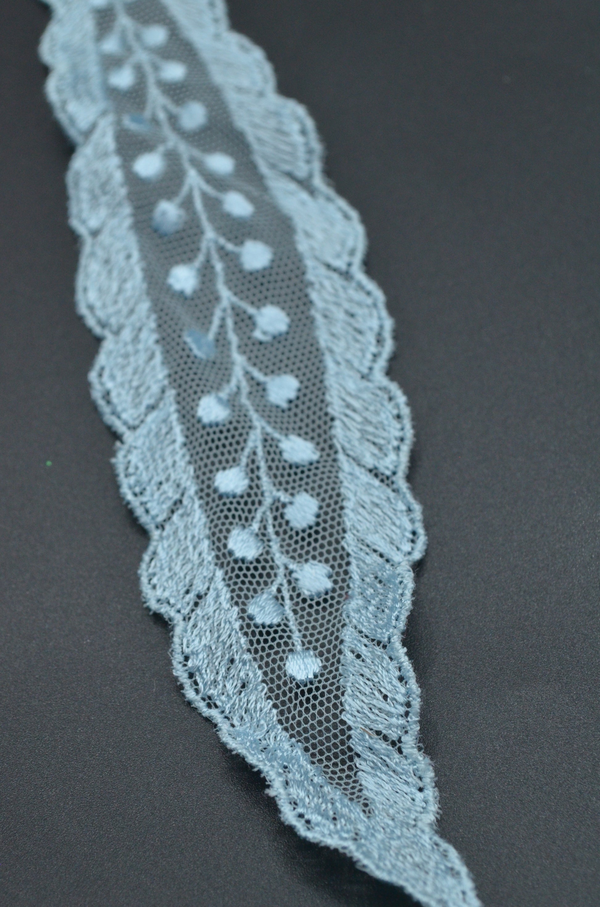 Aplicatie Din Tull Brodat 4x20cm, Bleu