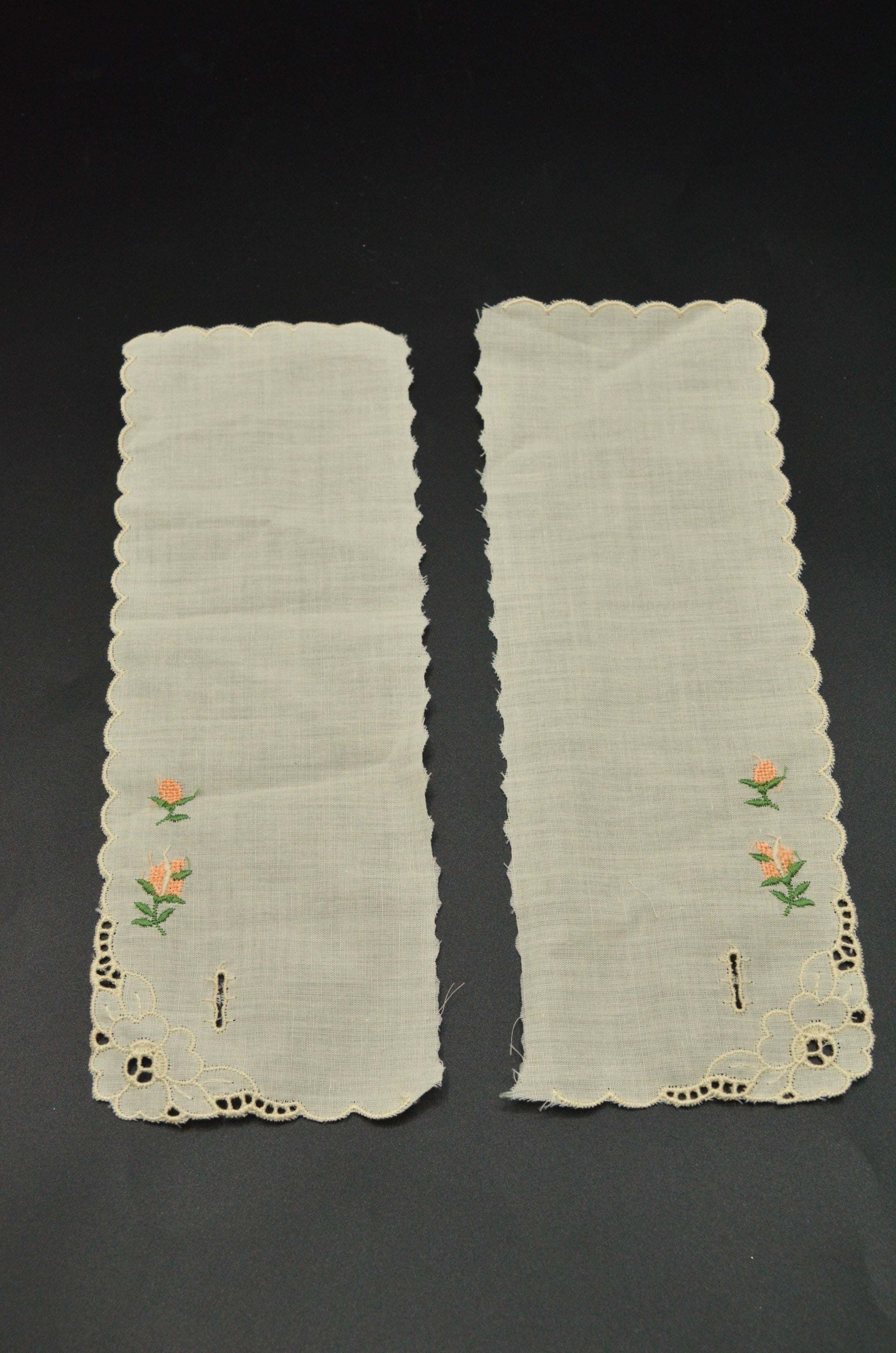 Guler Din Bumbac Brodat Crem, 8x22cm