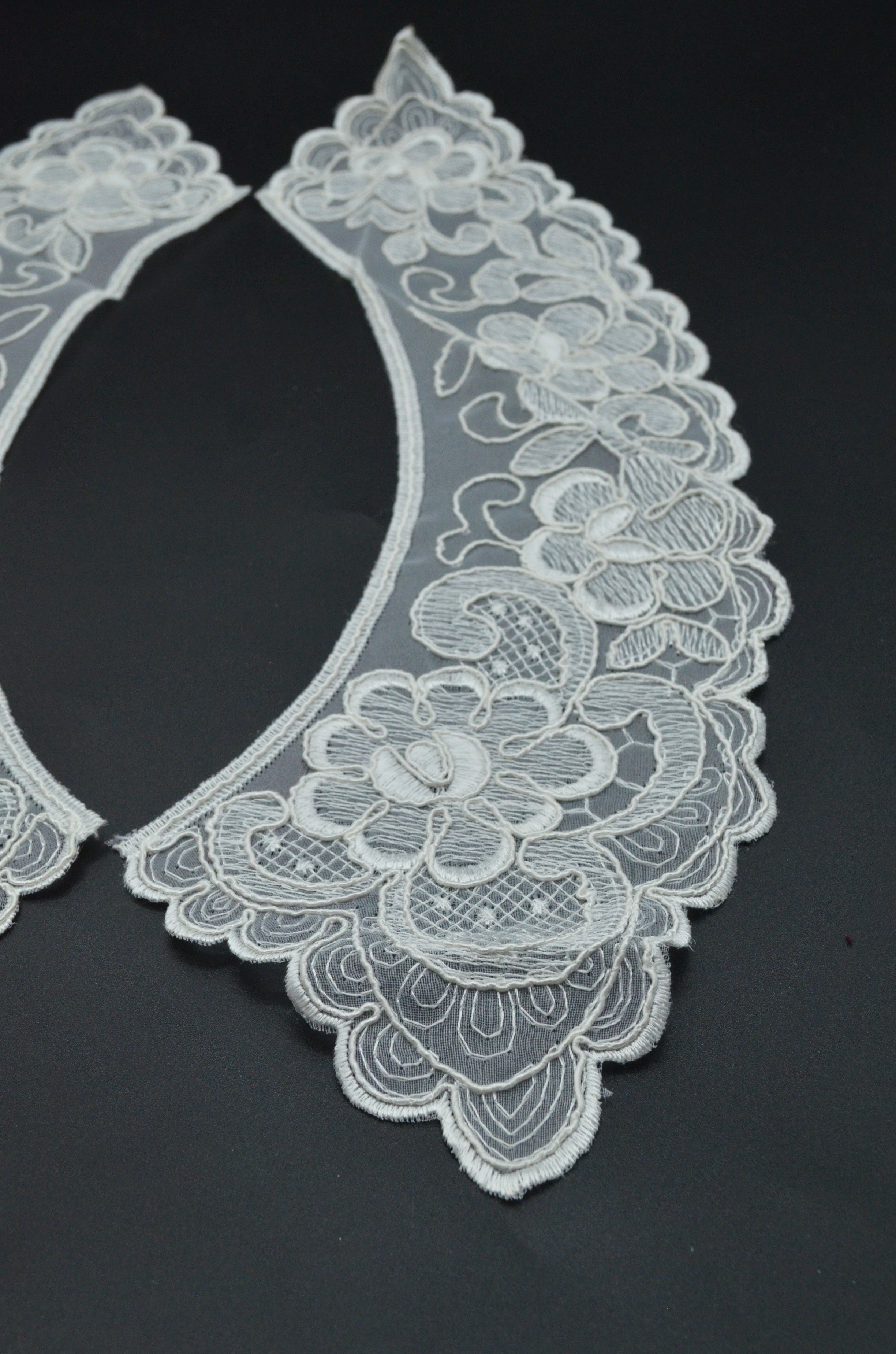 Guler Din Organza Brodat, 10x35cm, Alb