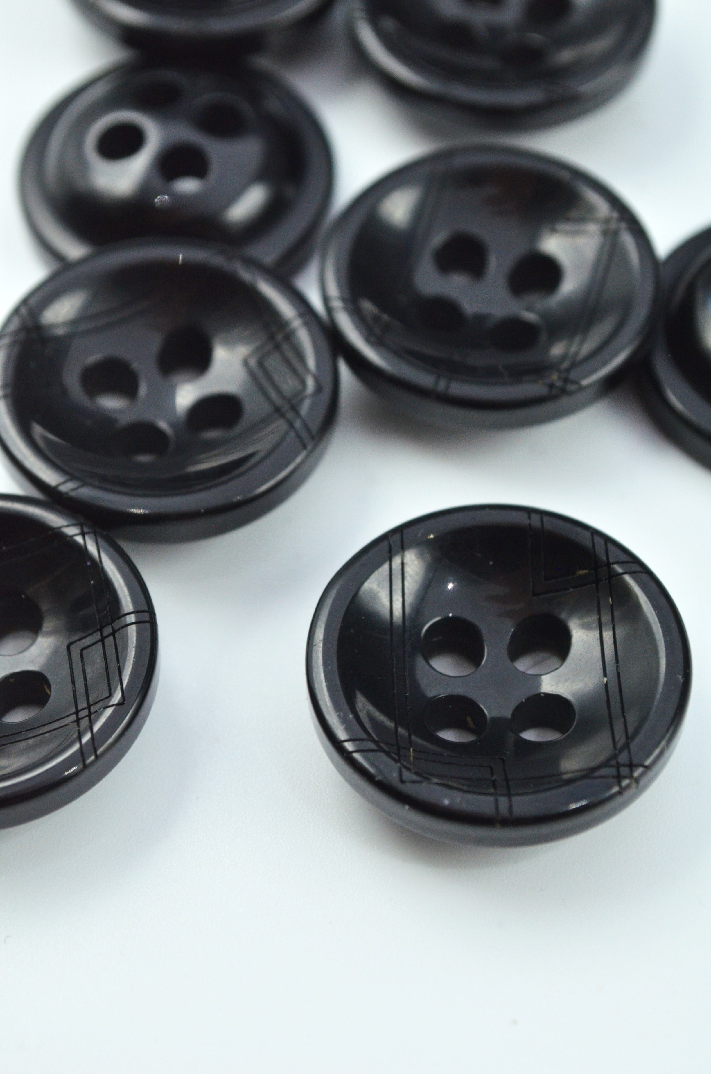 Nasturi De Plastic 25mm, Negru