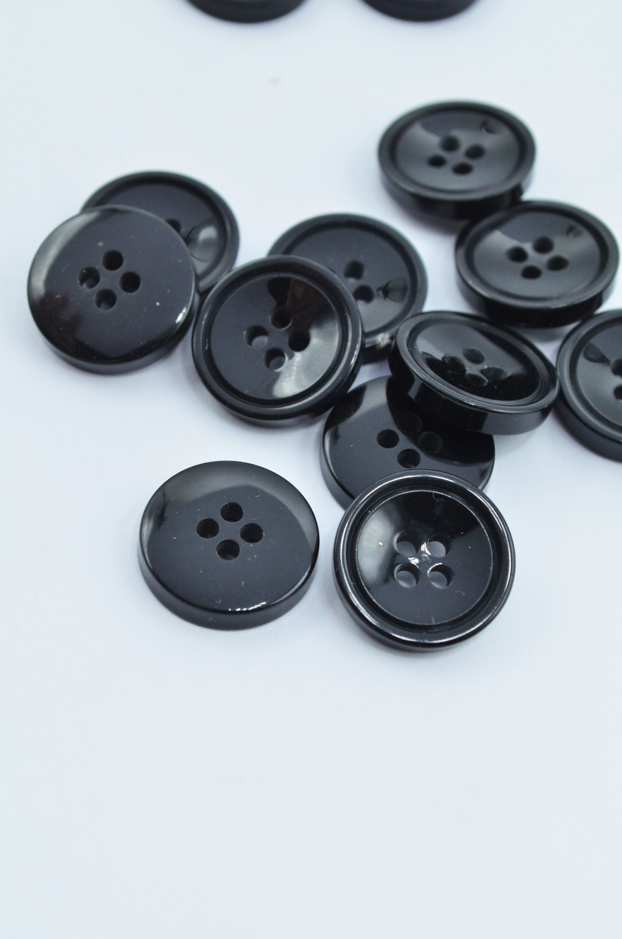 Nasturi De Plastic 15mm, Negru
