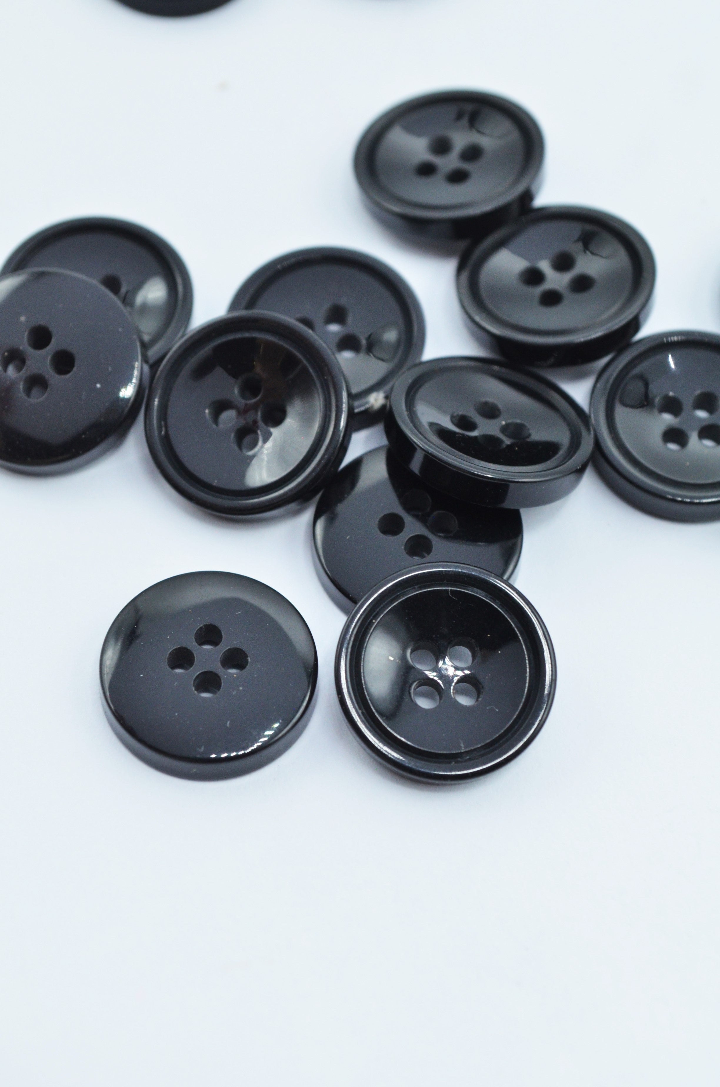 Nasturi De Plastic 15mm, Negru