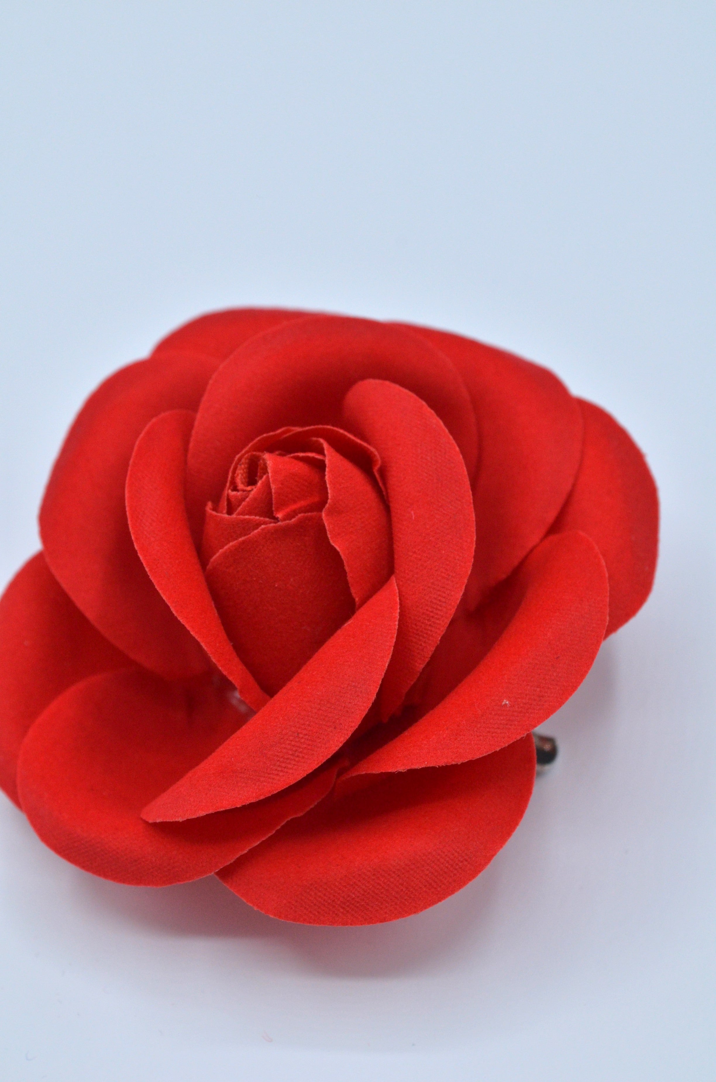 Floare Cu Clips Si Ac De Brosa 8cm