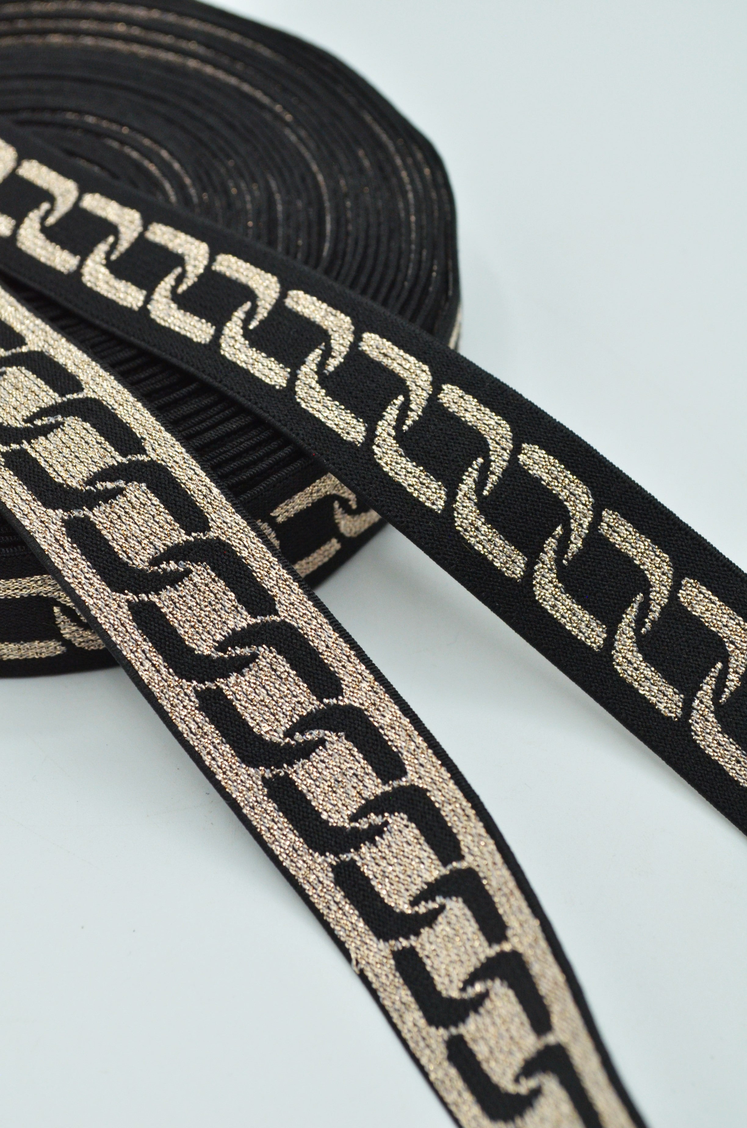 ELASTIC DECORATIV CU DOUA FETE, 25MM, NEGRU CU AURIU