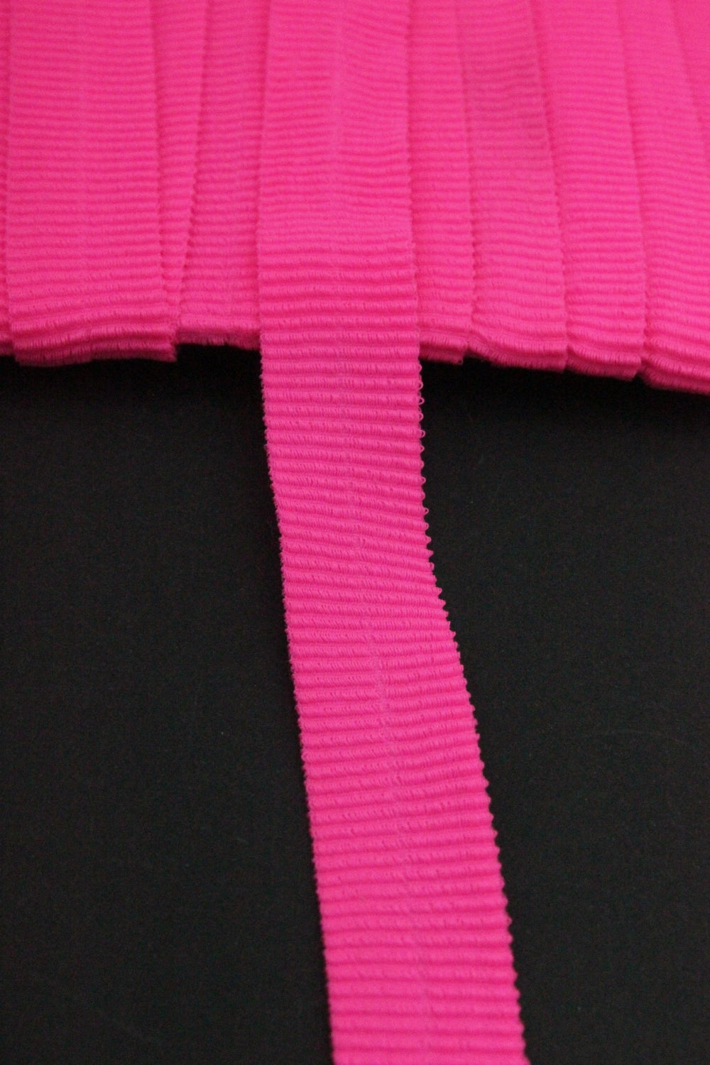 Elastic Bie Ripsat, 20mm, Roz Neon
