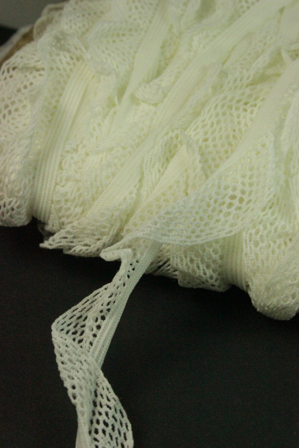 Elastic Cu Volan ,15mm, Ivoire