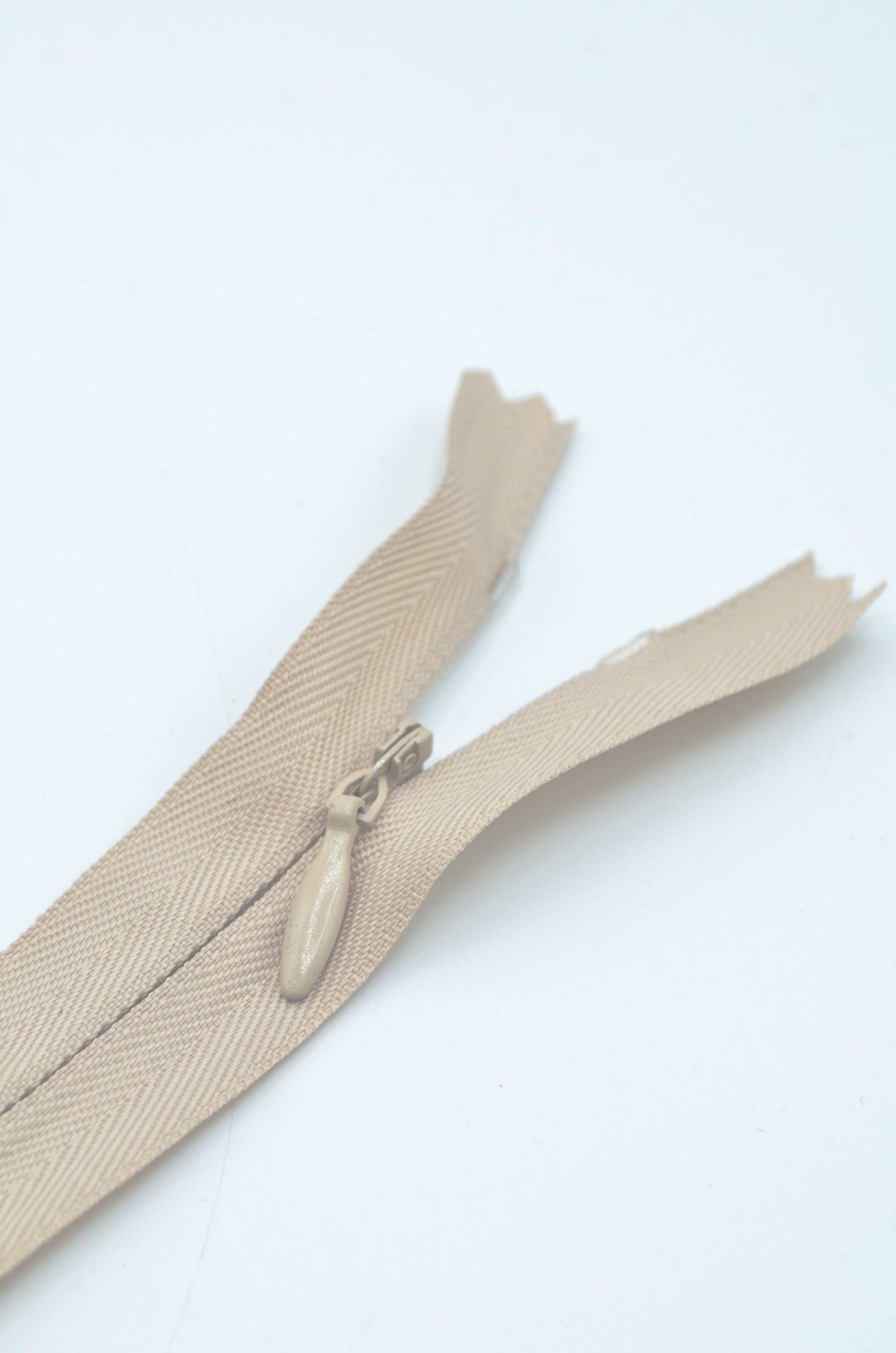 Fermoar Ascuns Pe Panza 60cm, Bej