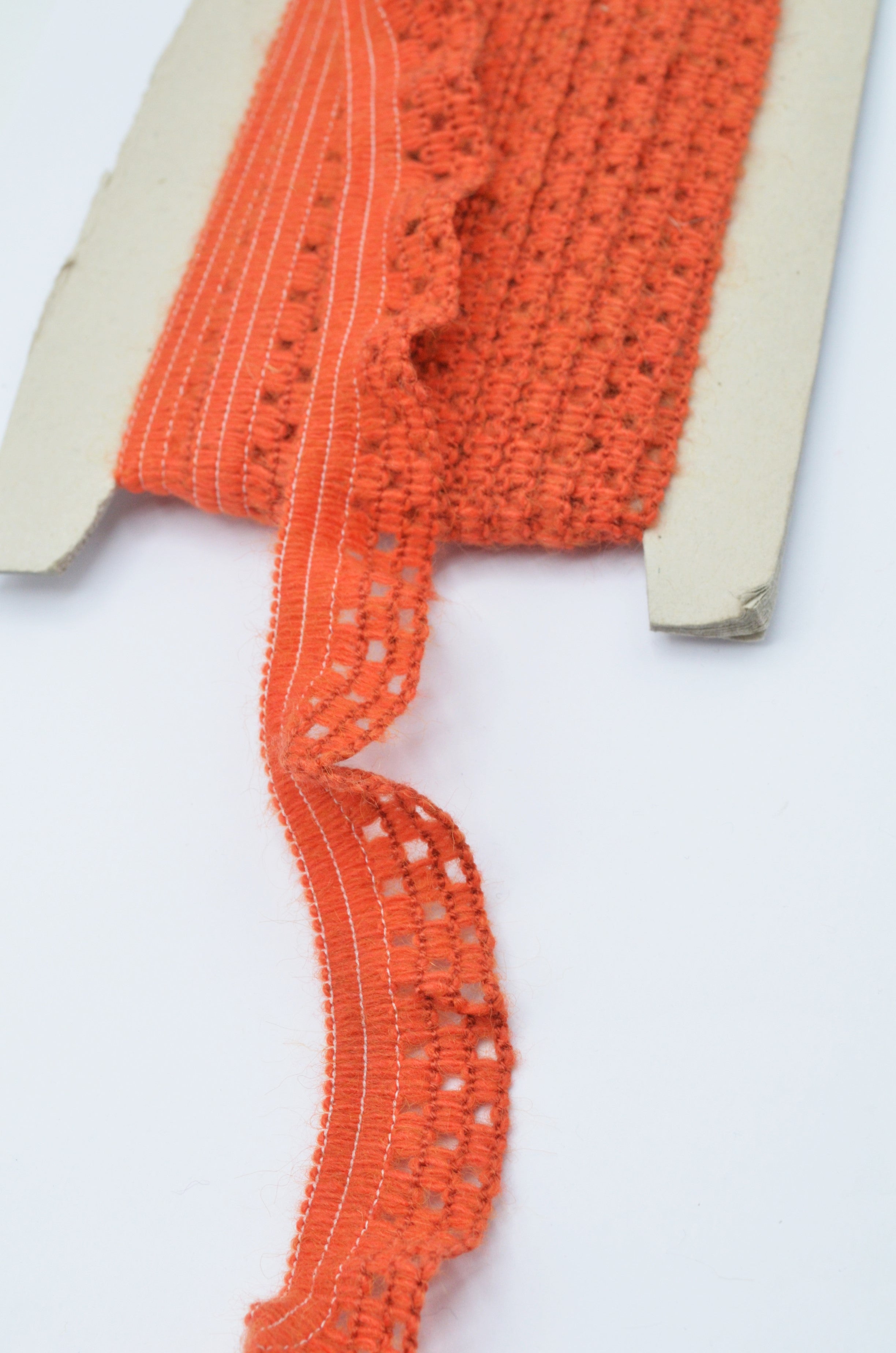 Volan Usor Elastic Din Acril, 2.70cm