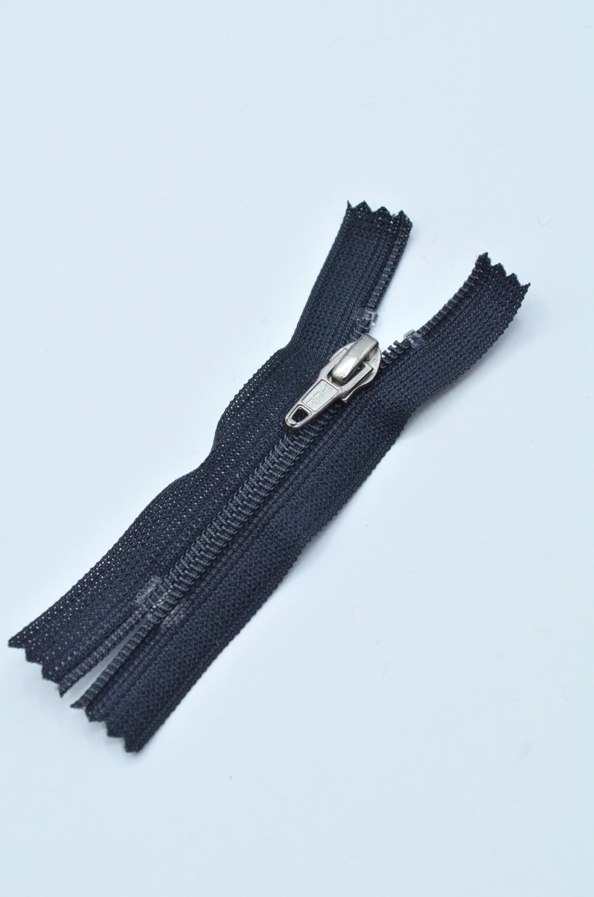 Fermoar De Plastic Fix YKK 3mm, 6cm, Bleumarin