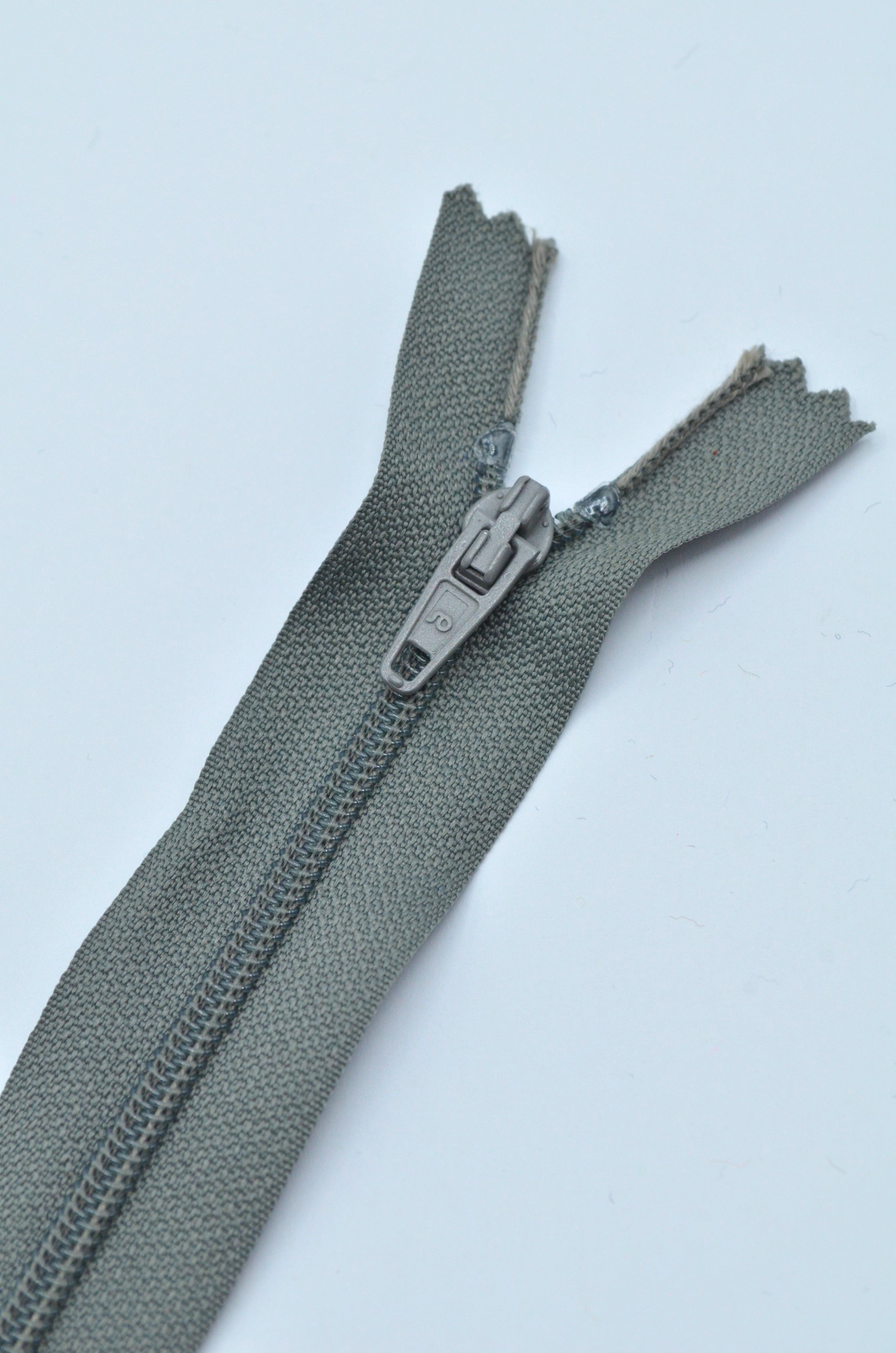 Fermoar De Plastic Fix 3mm, 18cm, Gri