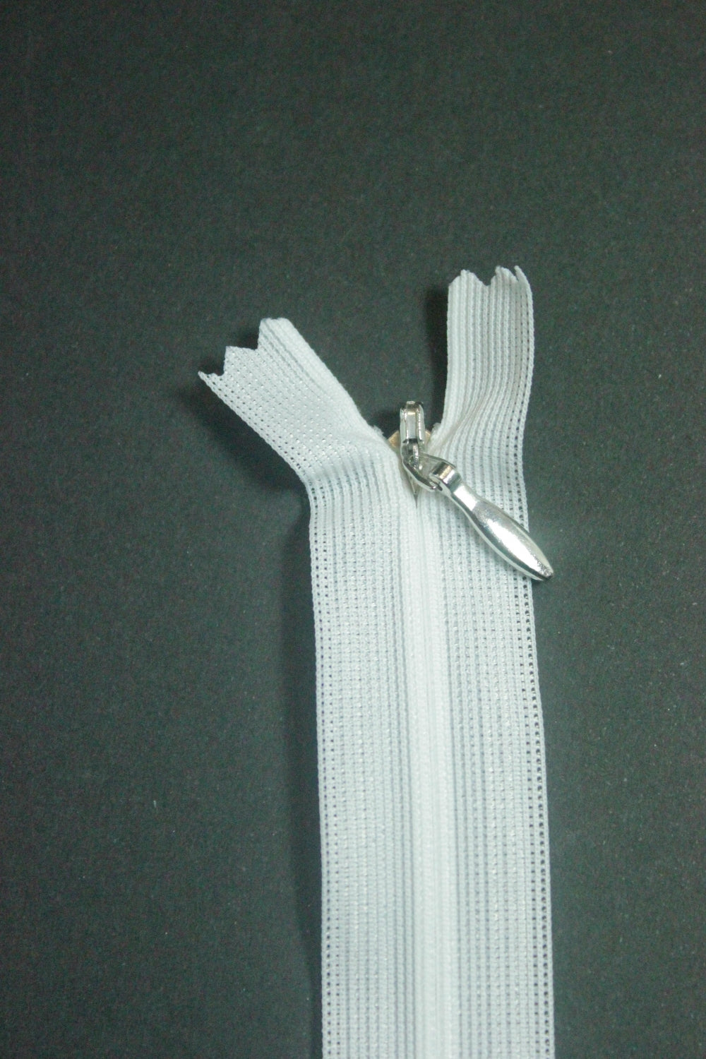 Fermoar Ascuns, 23cm, Alb