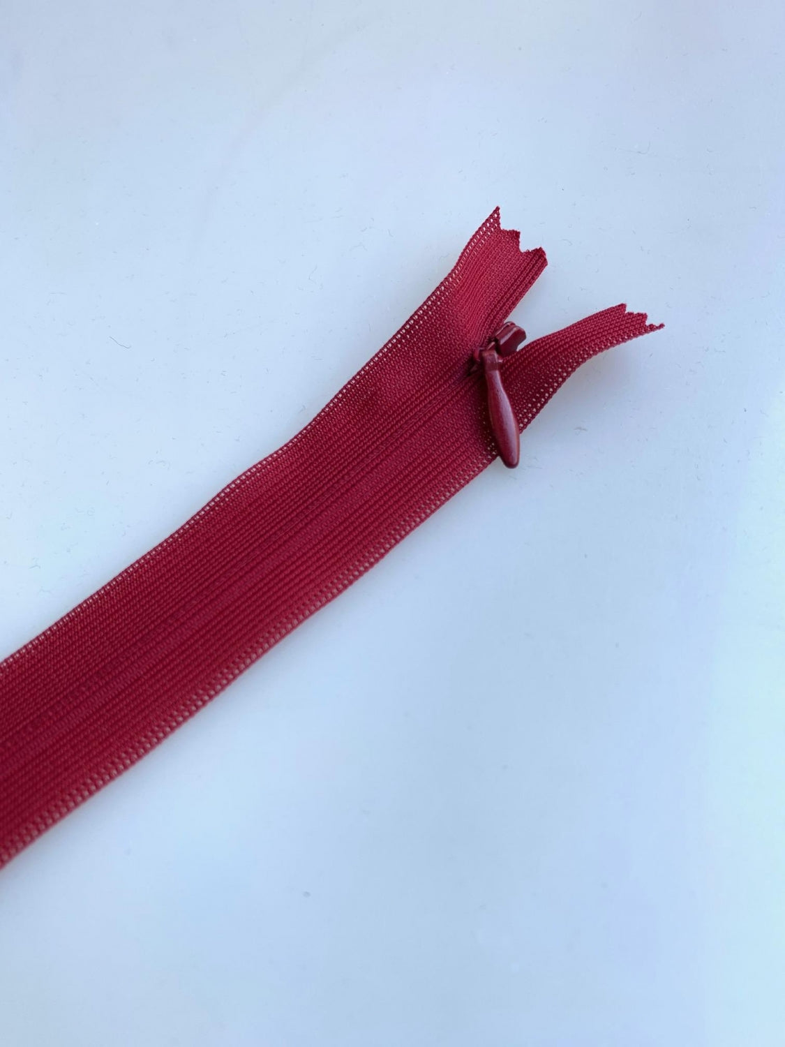 Fermoar Ascuns Grena, 26cm