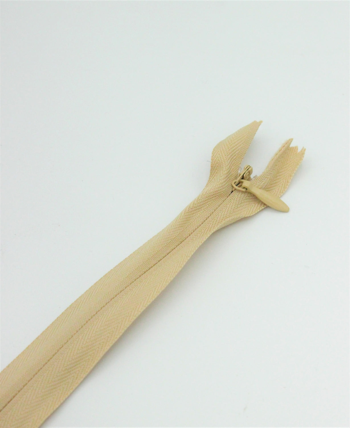 Fermoar Ascuns Pe Panza, Bej, 60cm