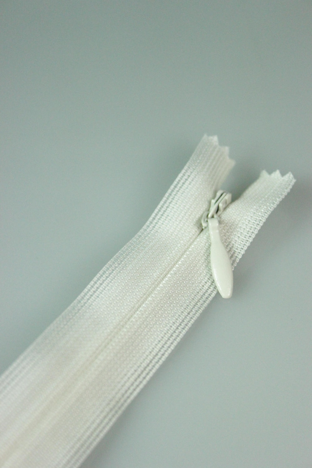 Fermoar Ascuns Pe Relon, 58cm, Crem