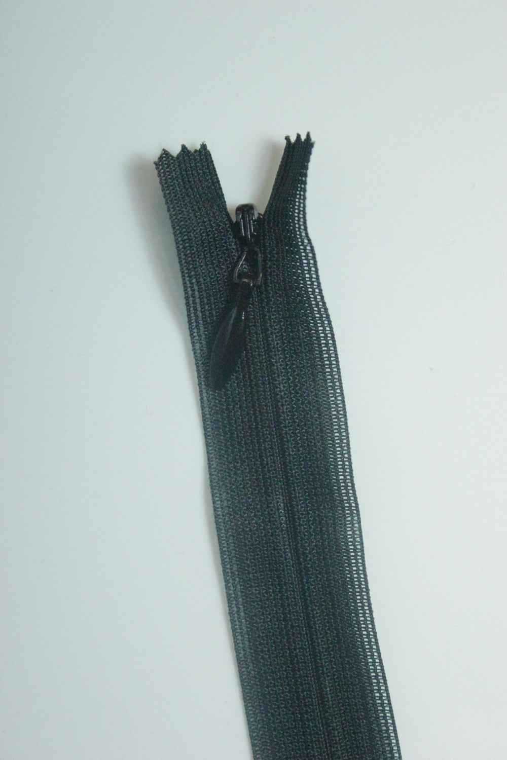 Fermoar ascuns YKK, 23cm, Negru