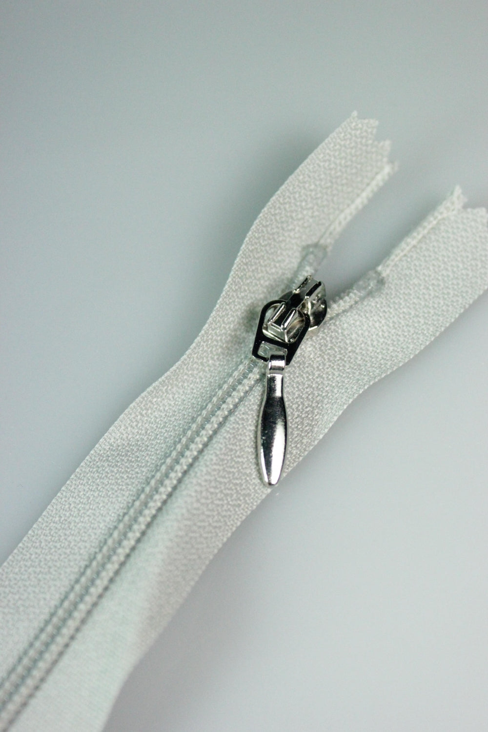 Fermoar De Plastic 18 cm, Gri