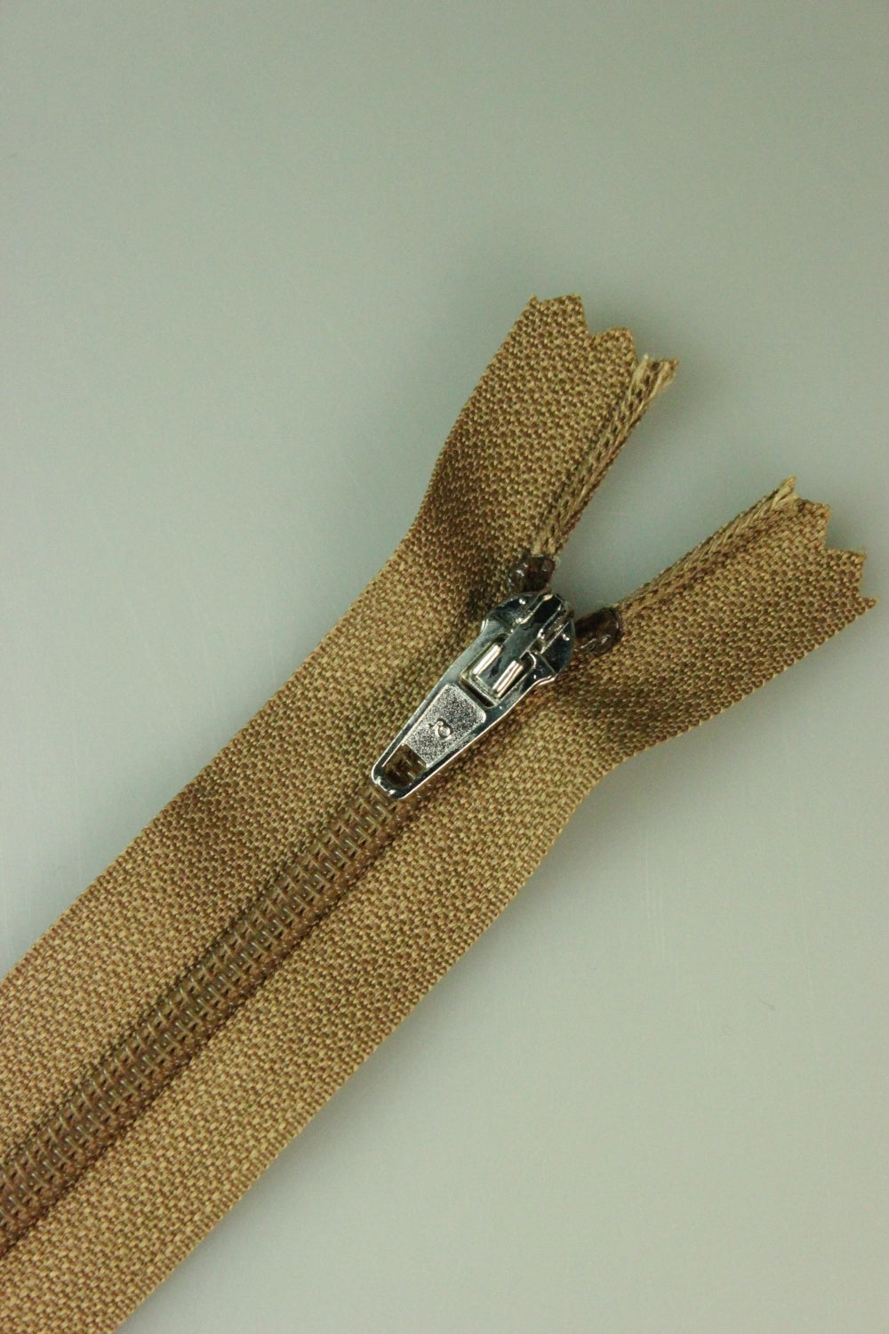 Fermoar De Plastic Fix 3mm, 16cm, Maro Deschis