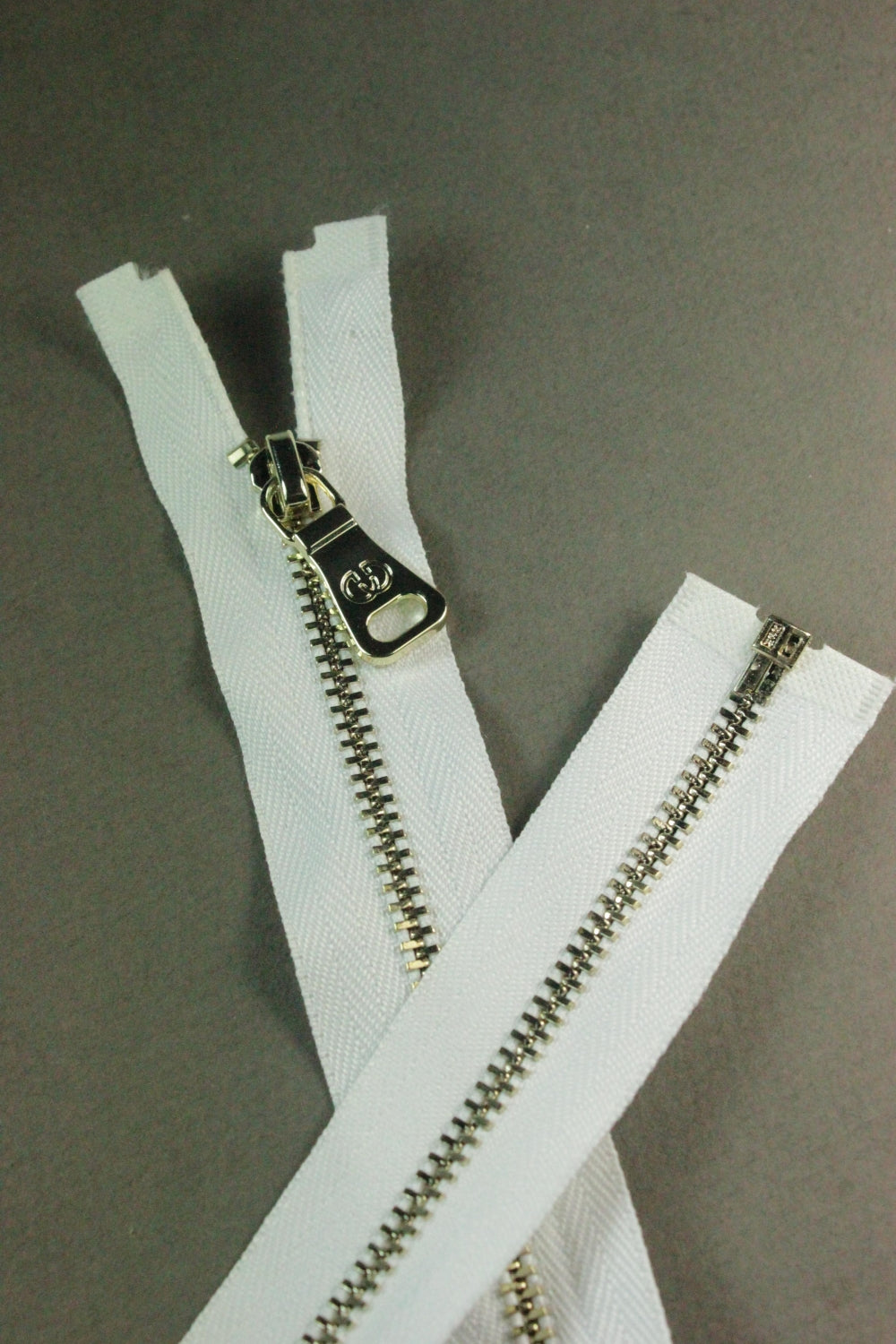 Fermoar Metalic Detasabil, 3mm, Alb Cu Auriu, 52cm