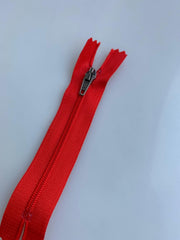 Fermoar Plastic, 10cm, Rosu