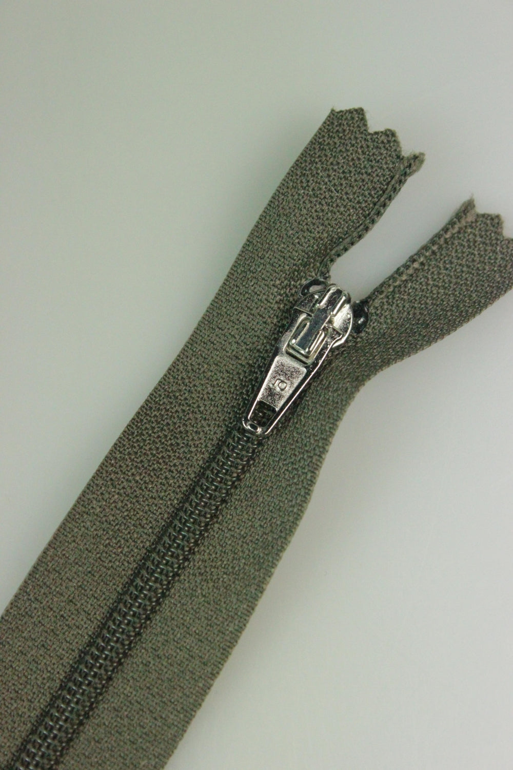 Fermoar Plastic Fix, 3mm, 15cm,Maro