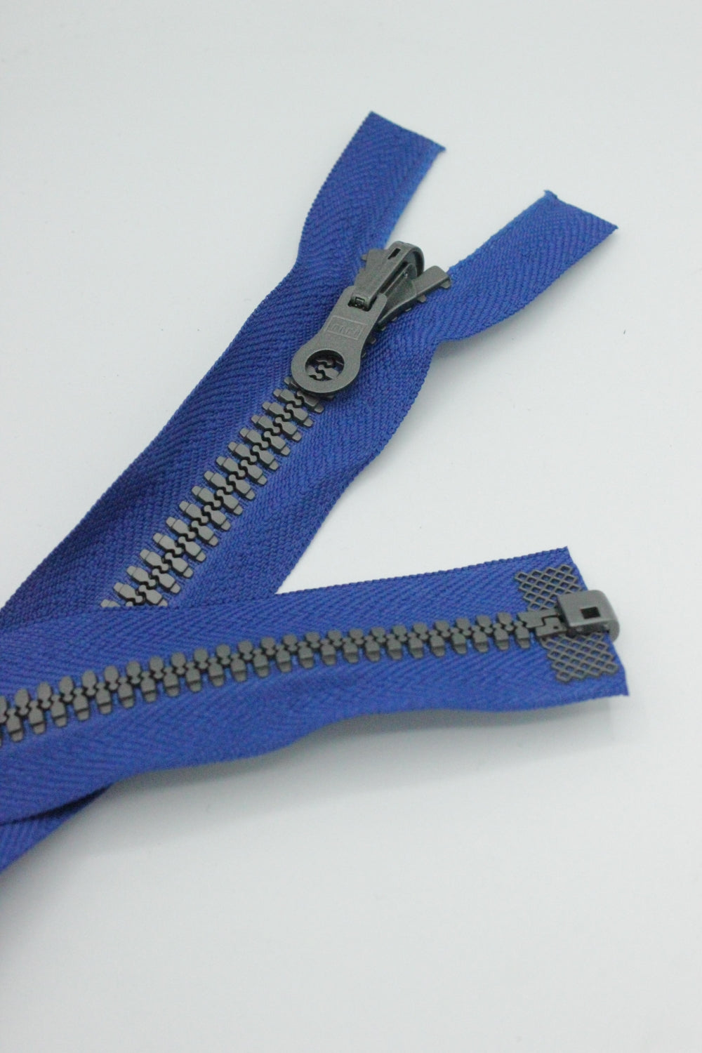 Fermoar RiRi De Plastic Injectat 5mm Detasabil, Cursor Reversibil, 69cm, Albastru