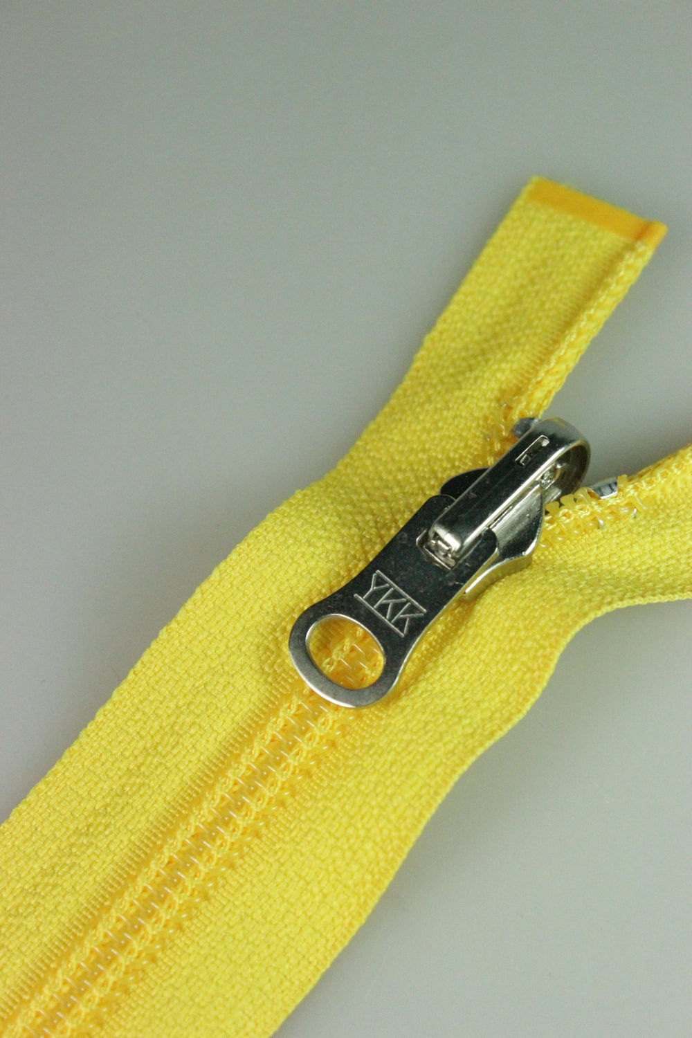 Fermoar YKK De Plastic Injectat 5mm Detasabil, Cursor Reversibil, 75cm, Galben
