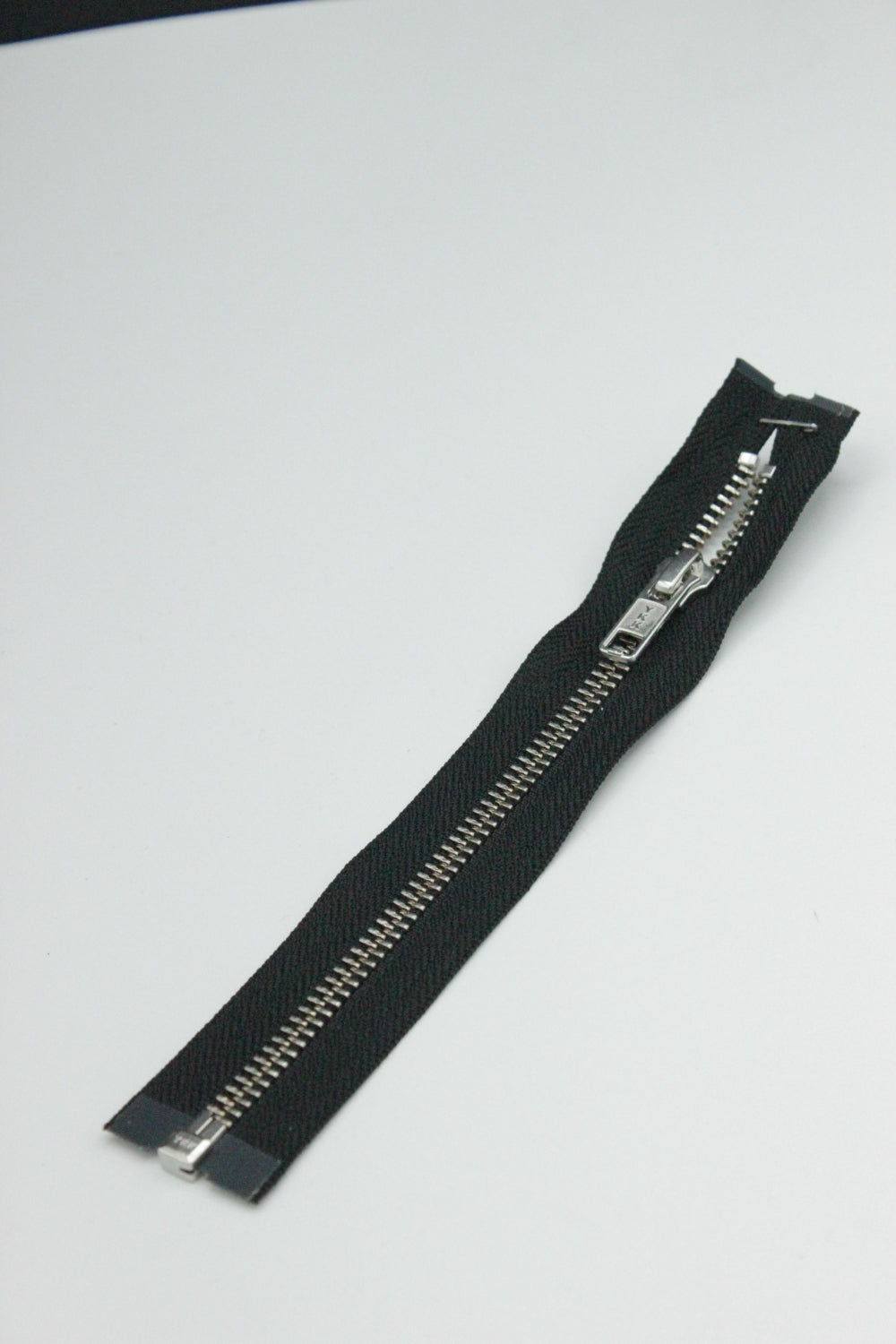 Fermoar YKK Metalic Detasabil, 6mm, 28cm, Negru