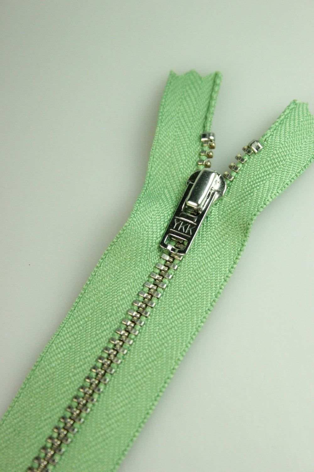 Fermoar YKK Metalic Fix, 11cm, Verde