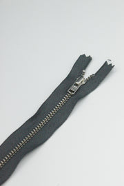 Fermoar YKK Metalic Fix, 5mm, 20cm, Gri