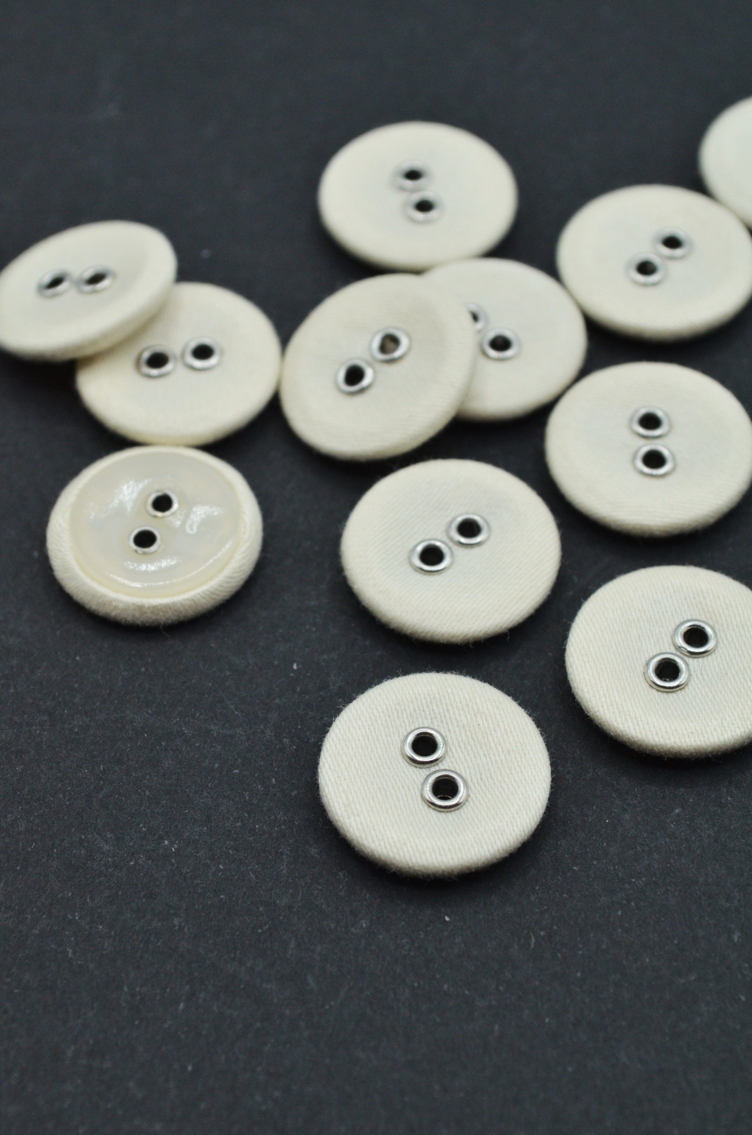 Nasturi Imbracati 17mm, Ivoire