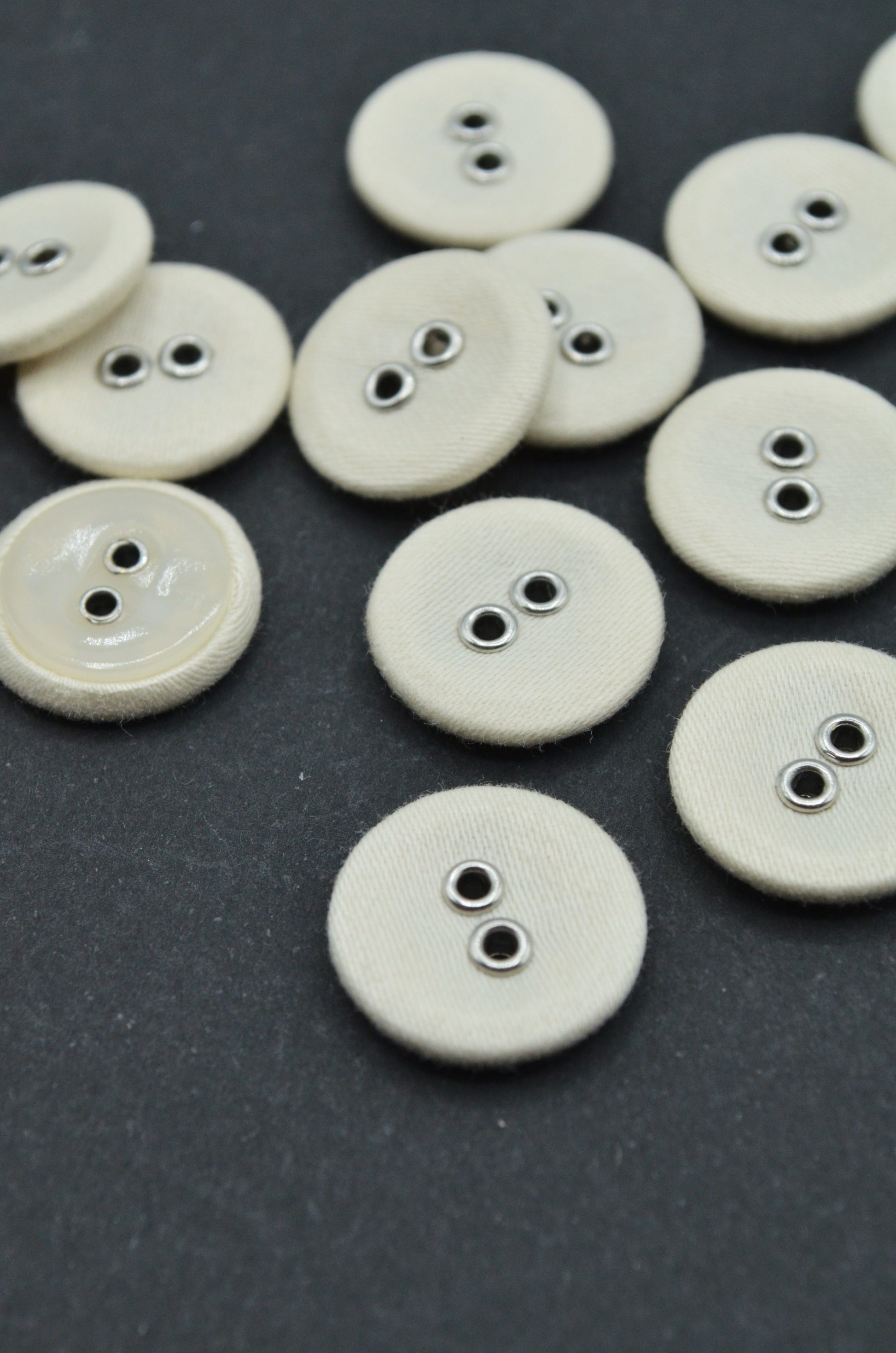 Nasturi Imbracati 17mm, Ivoire