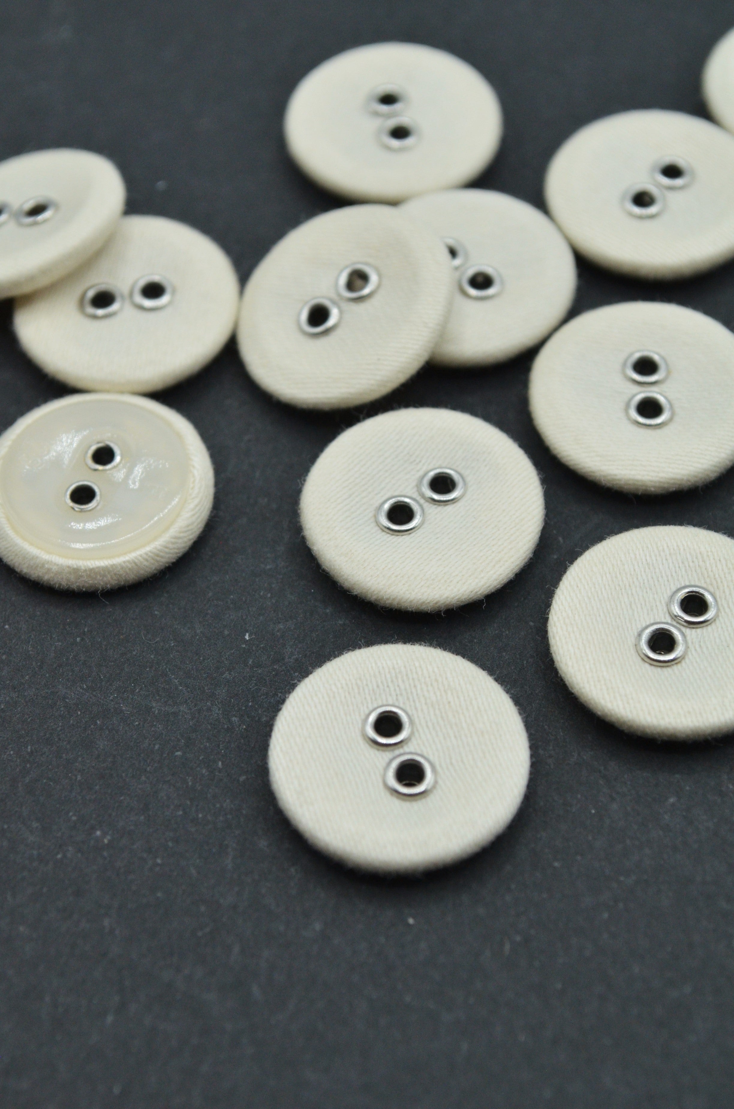 Nasturi Imbracati 17mm, Ivoire