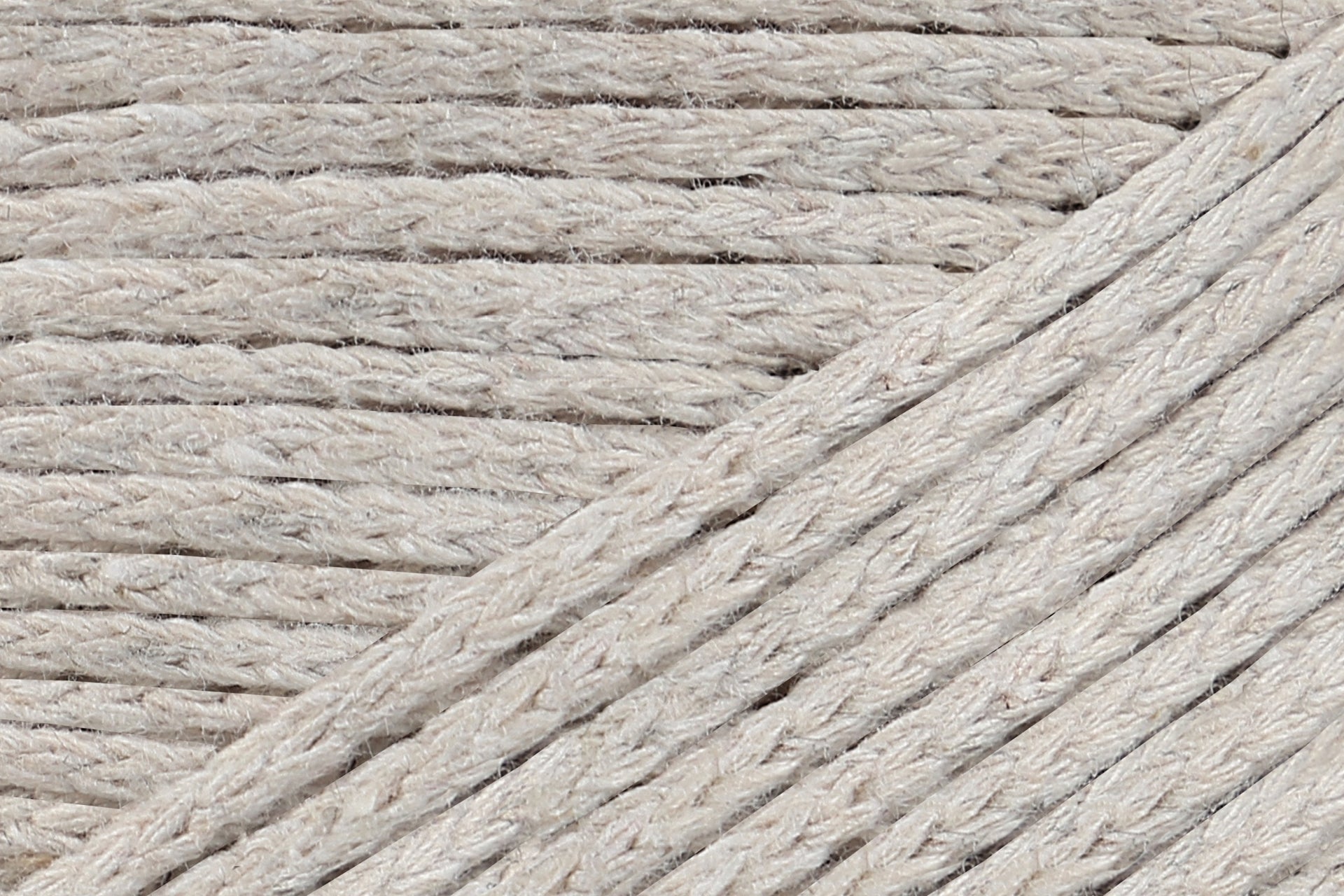 Fire Ma-Ma Macrame, Bej Deschis