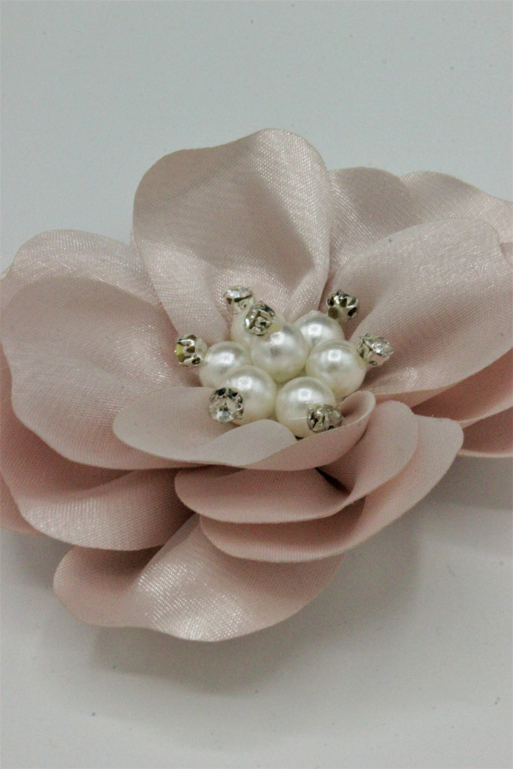 Floare Din Organza Cu Perle Si Strasuri, 95mm, Roz Pal