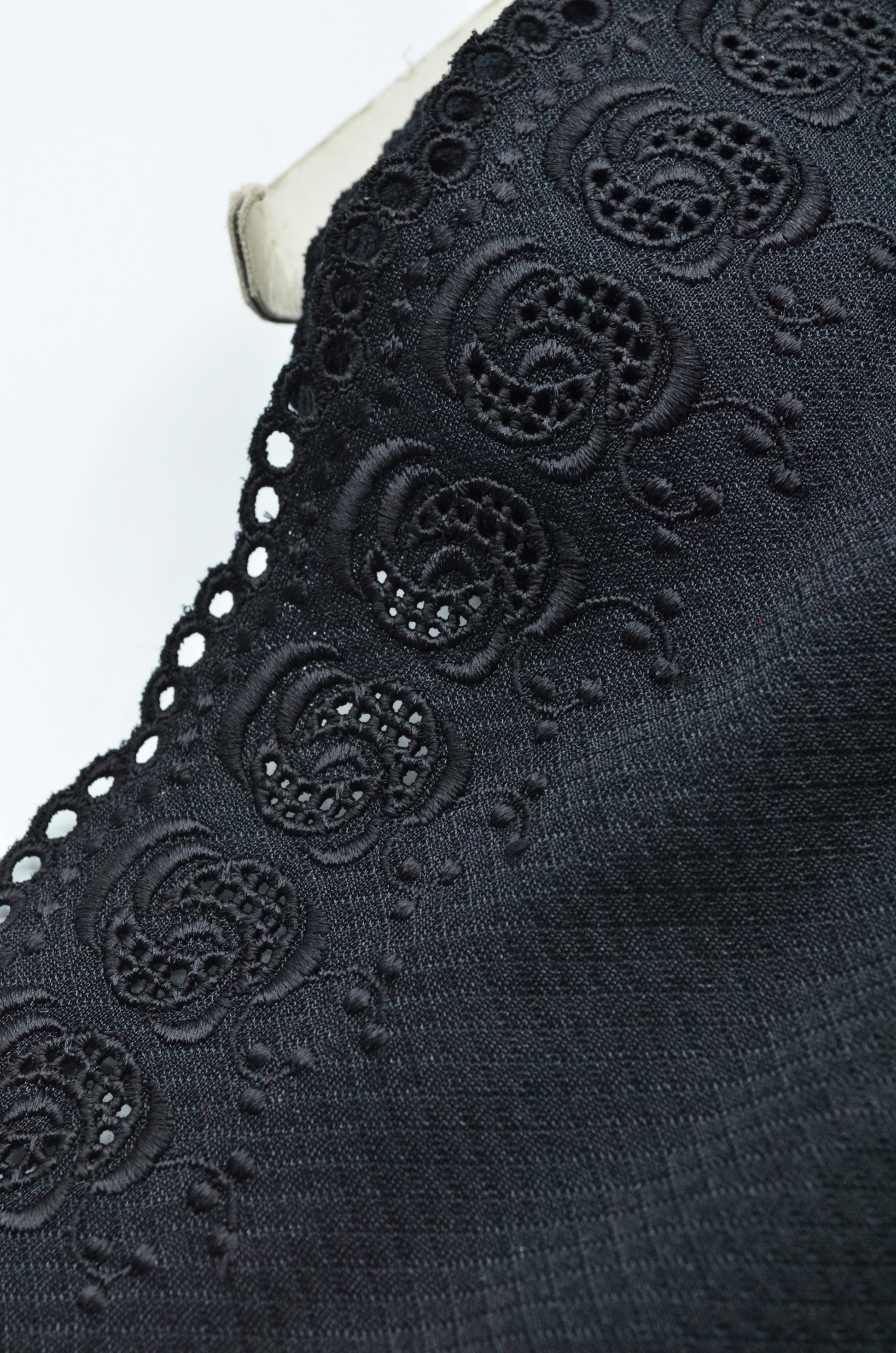 Broderie Dublata Cu Jerse 20cm, Negru