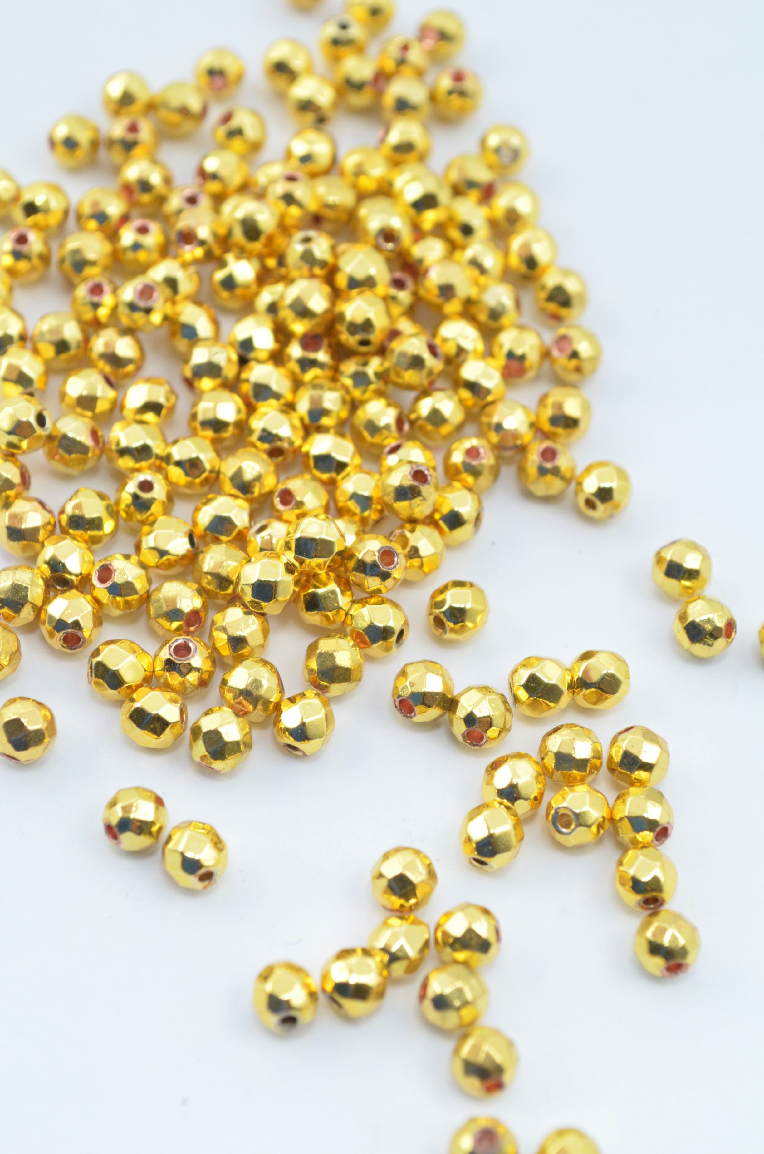 Hamatit Fatetat Electroplacat 4mm, Gold