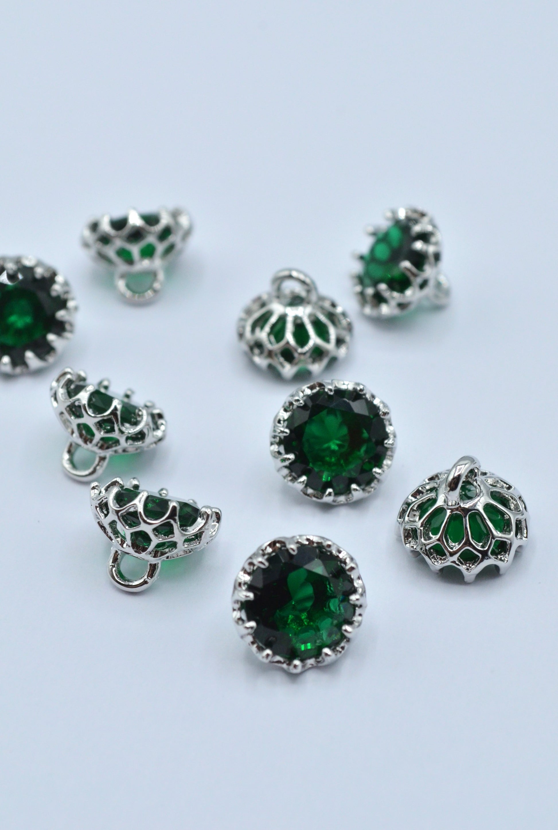Nasturi Metalici Cu Pietre 12mm