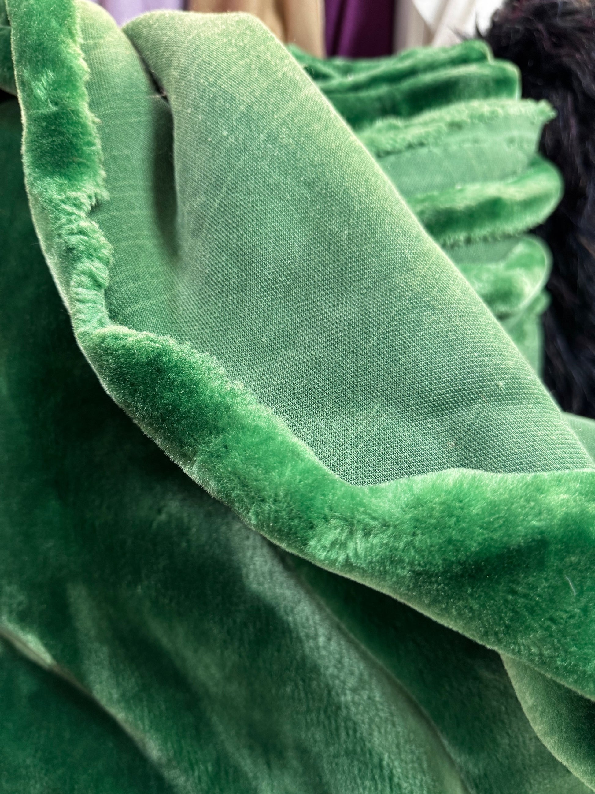 Blana Scurta Como, Verde