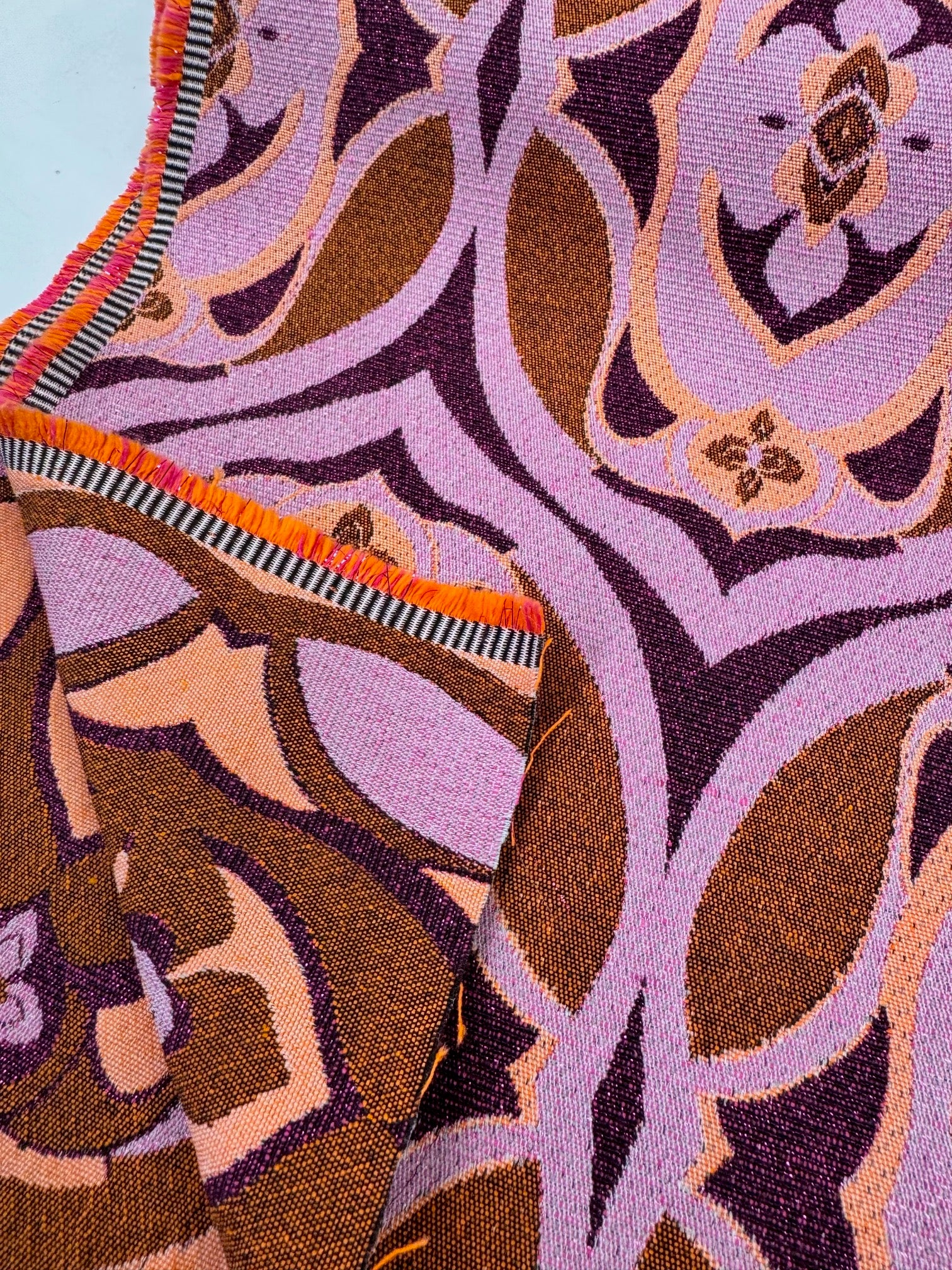 Jacquard Cu Fir Lame