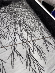 Broderie Cu Margele Pe Tull, Negru