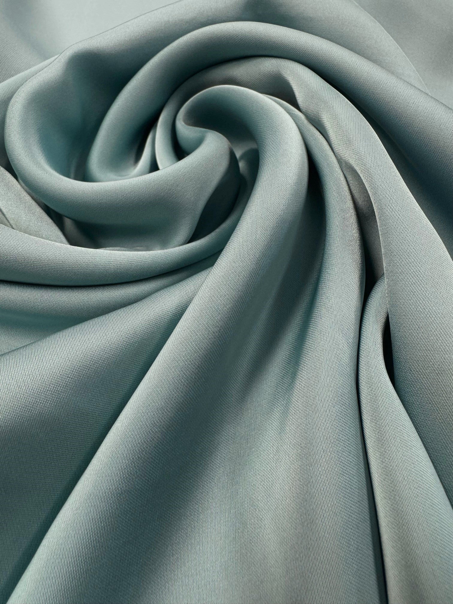  Matase Elastica Dublu Satinata. Menta