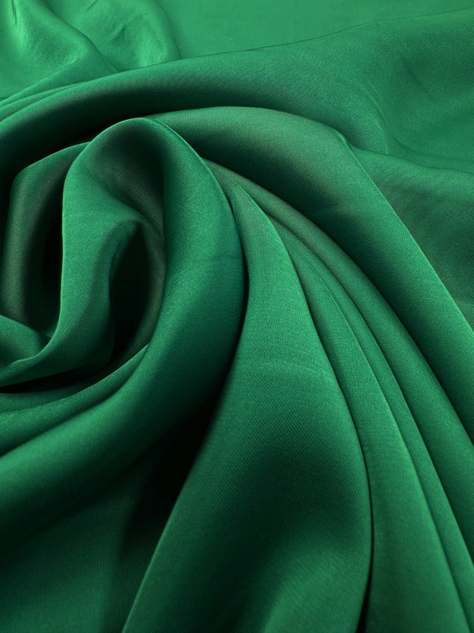 Matase Elastica Dublu Satinata. Verde 