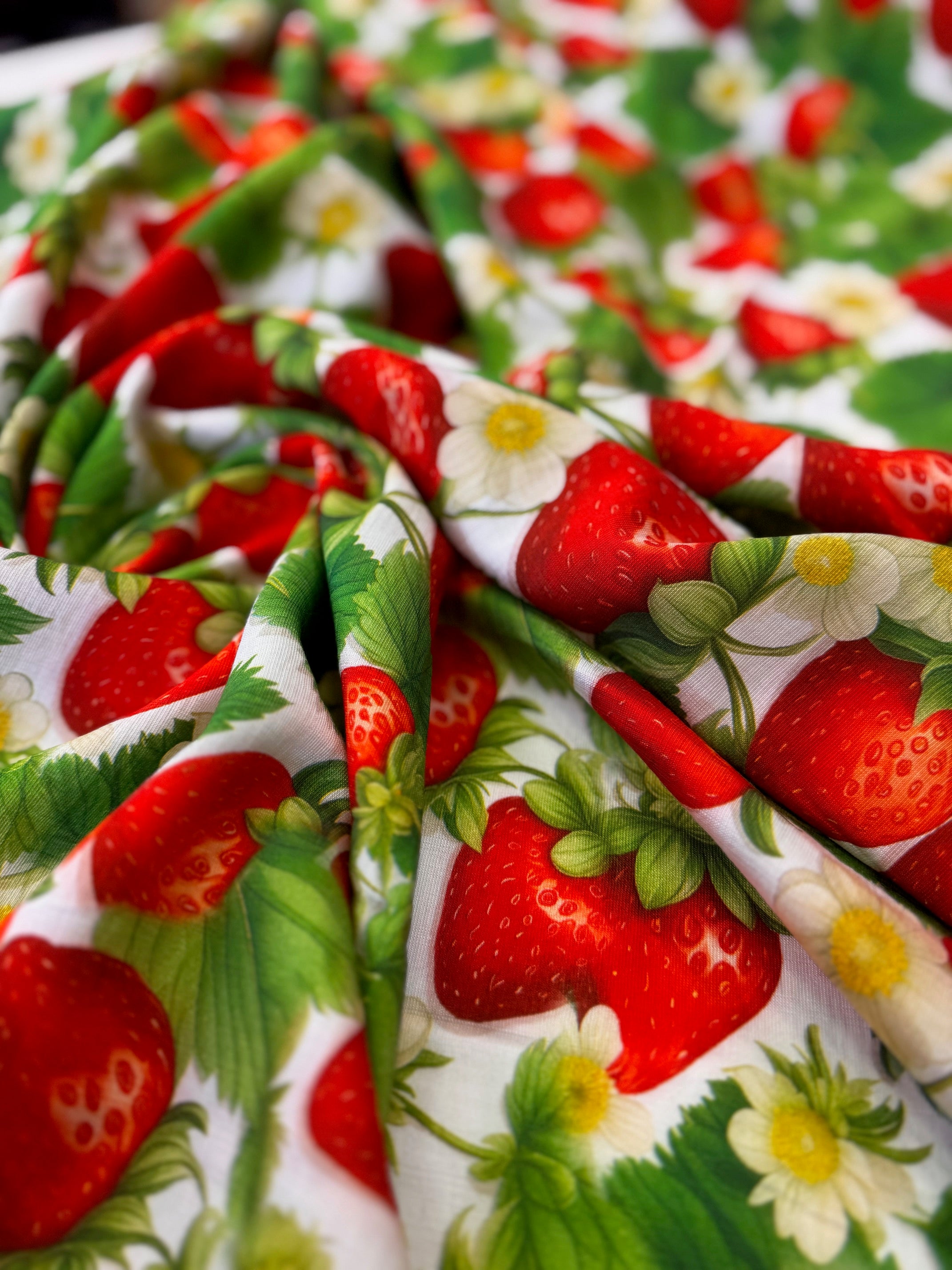 Tesatura In Cu Vascoza Imprimata