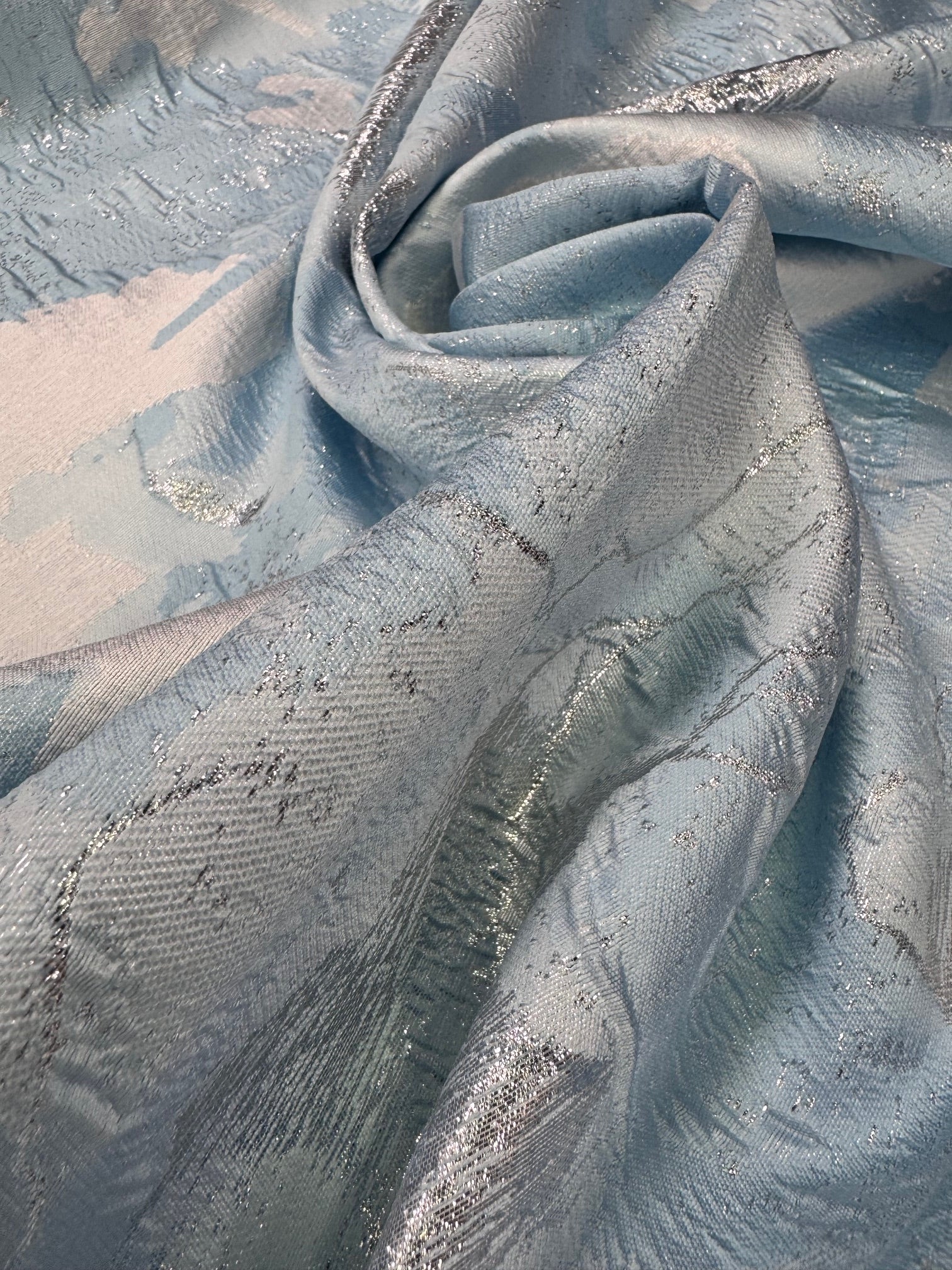 Brocard Cu Fir Lame, Bleu