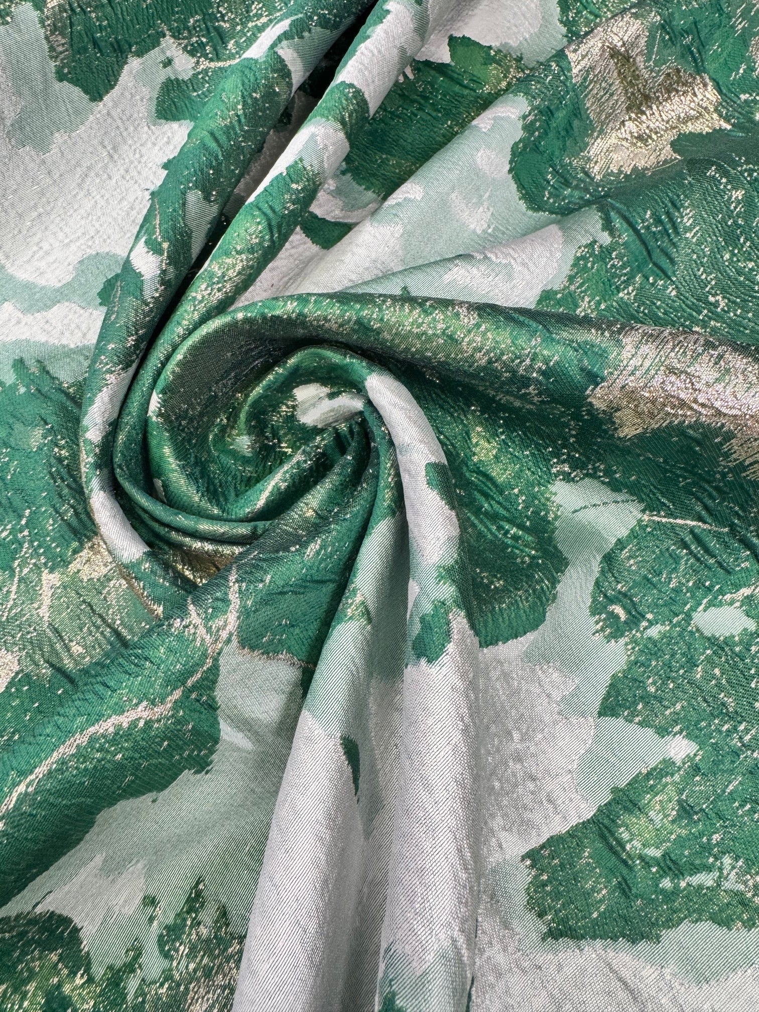 Brocard Cu Fir Lame, Verde